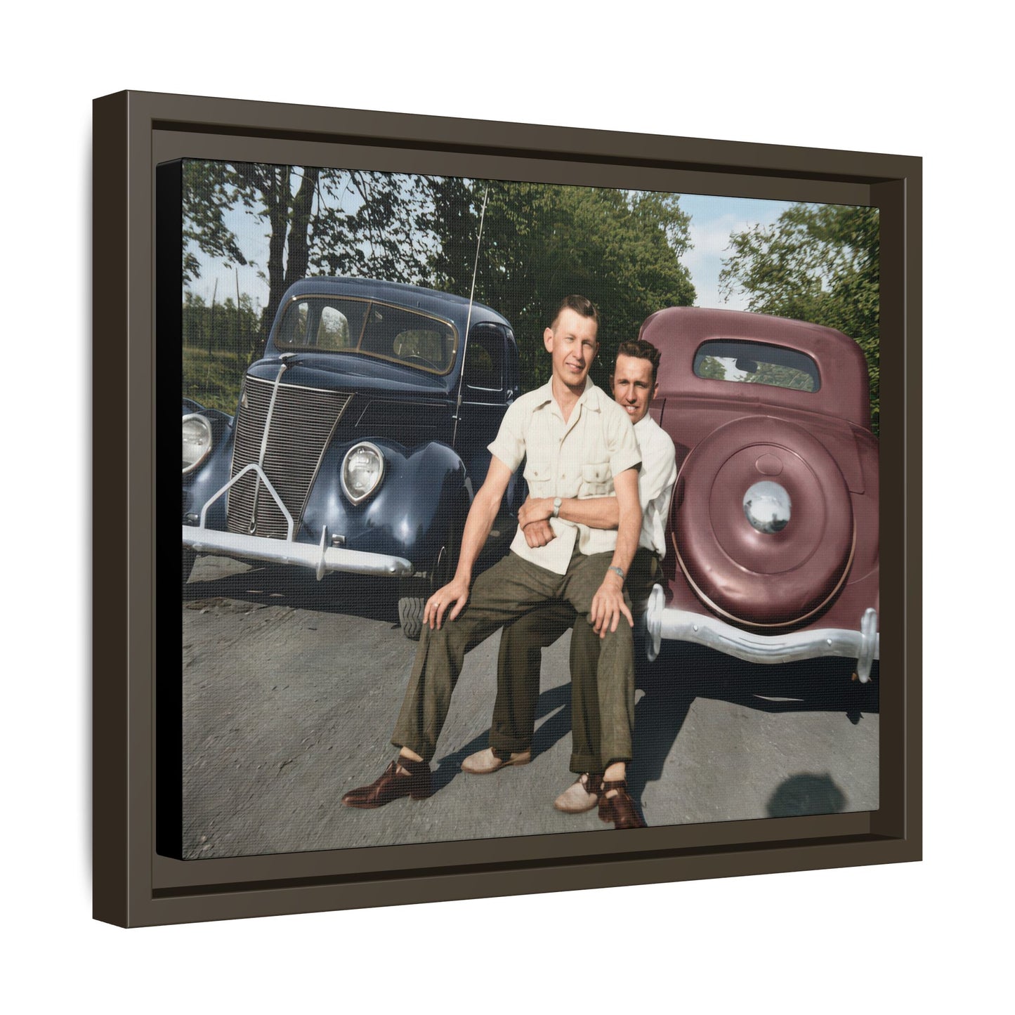 paire 145 | Framed Vintage Photo - Matte Canvas