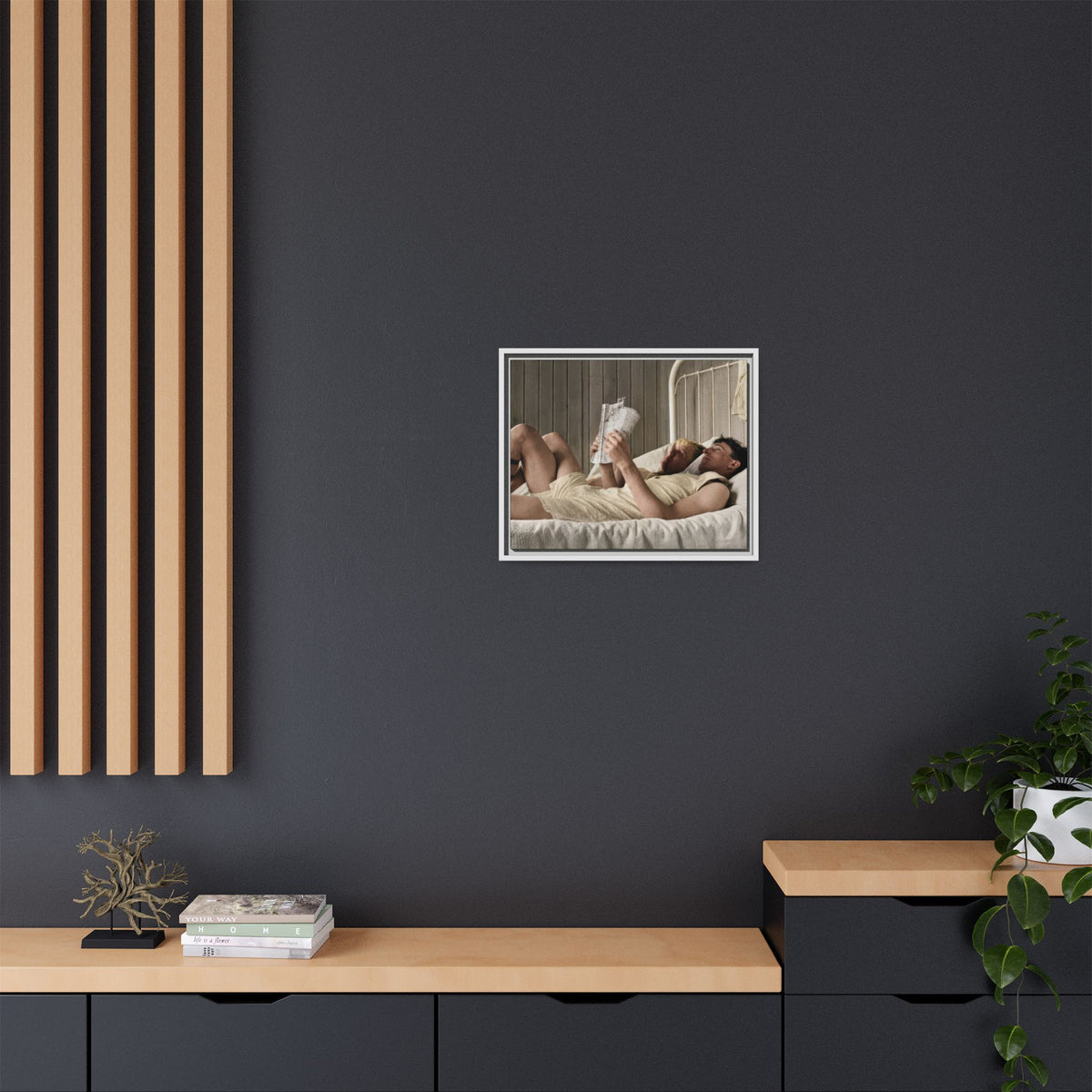 paire 160 | Framed Vintage Photo - Matte Canvas