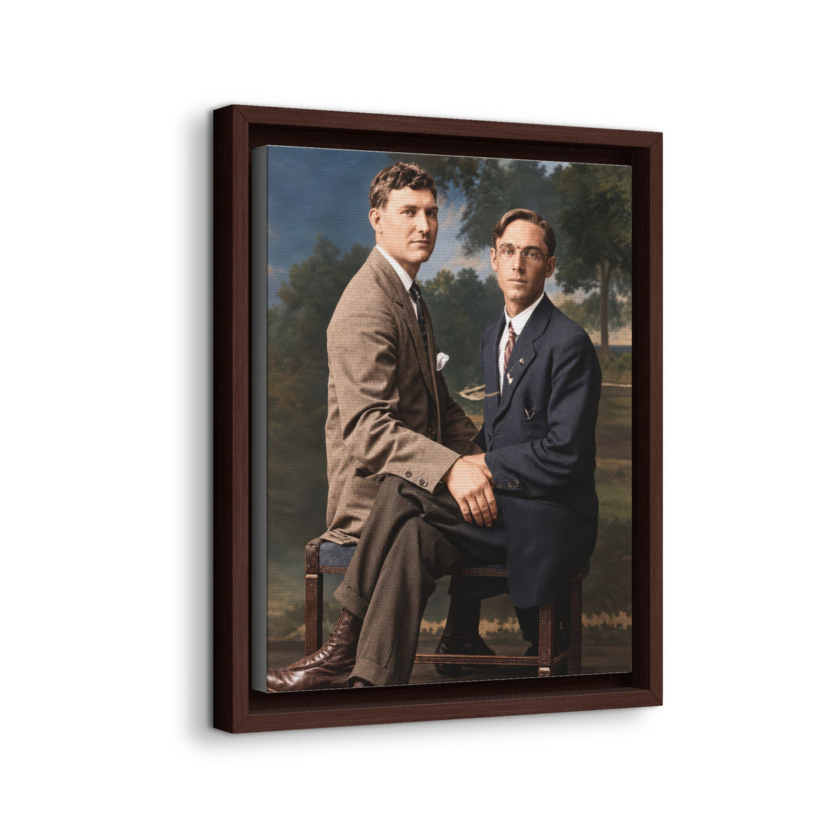 paire 165 | Framed Vintage Photo - Matte Canvas