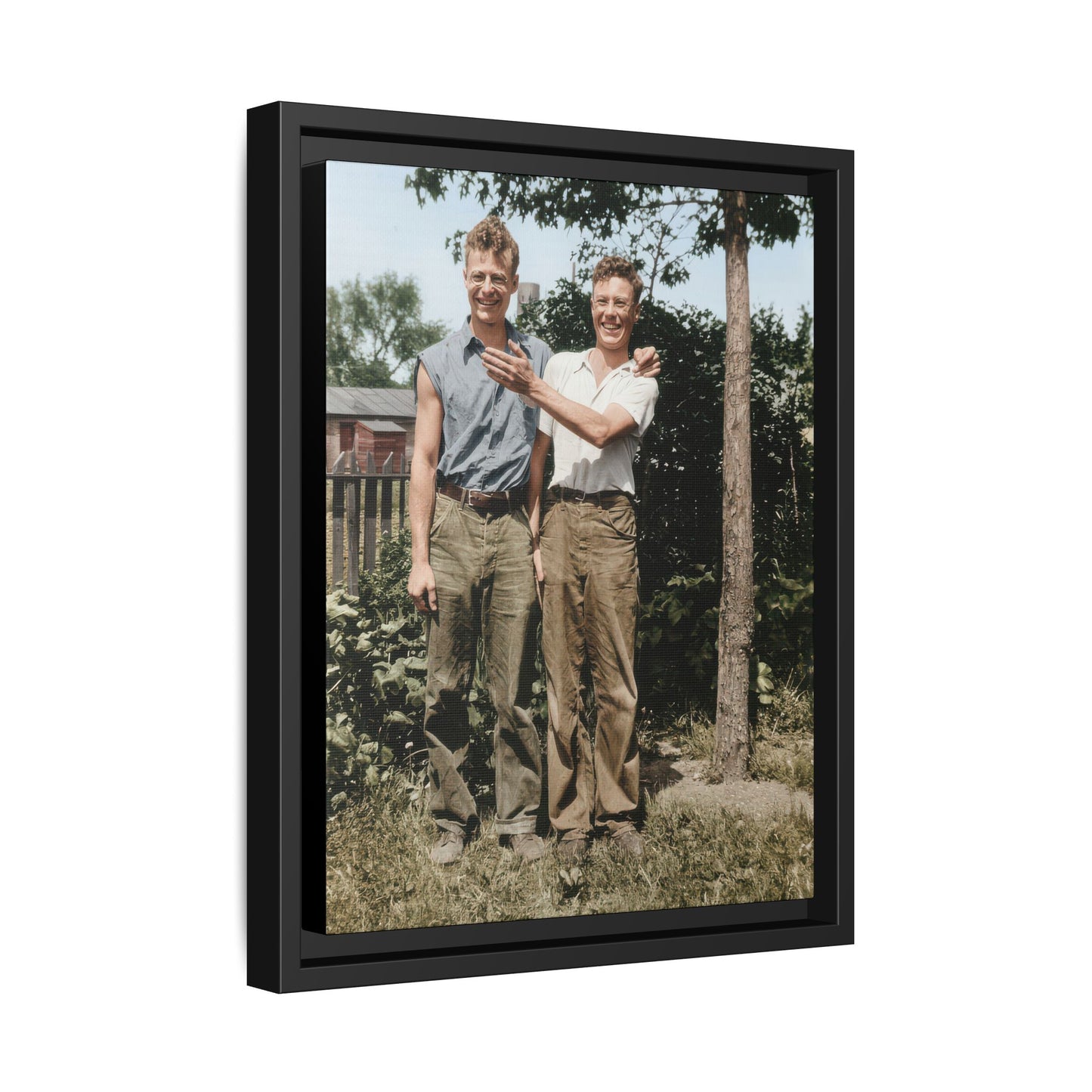 paire 052 | Framed Vintage Photo - Matte Canvas