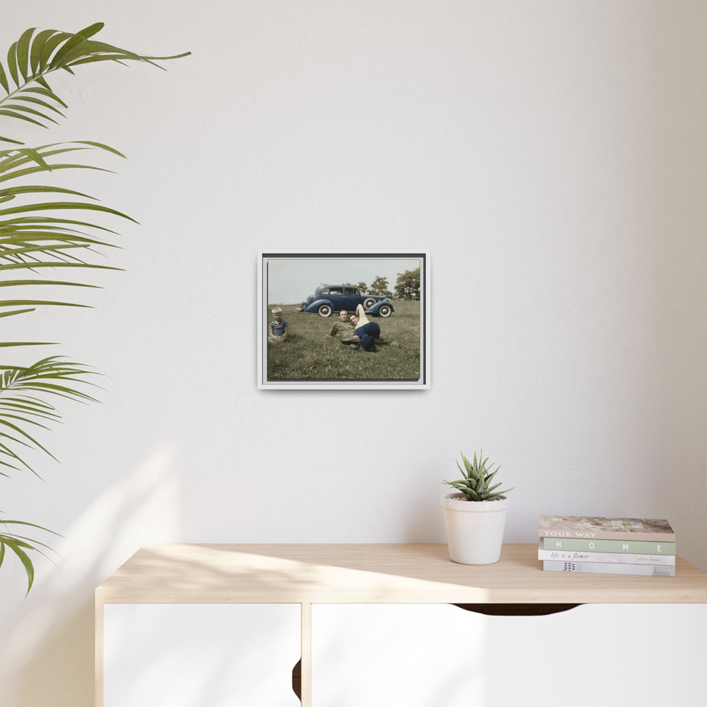paire 003 | Framed Vintage Photo - Matte Canvas