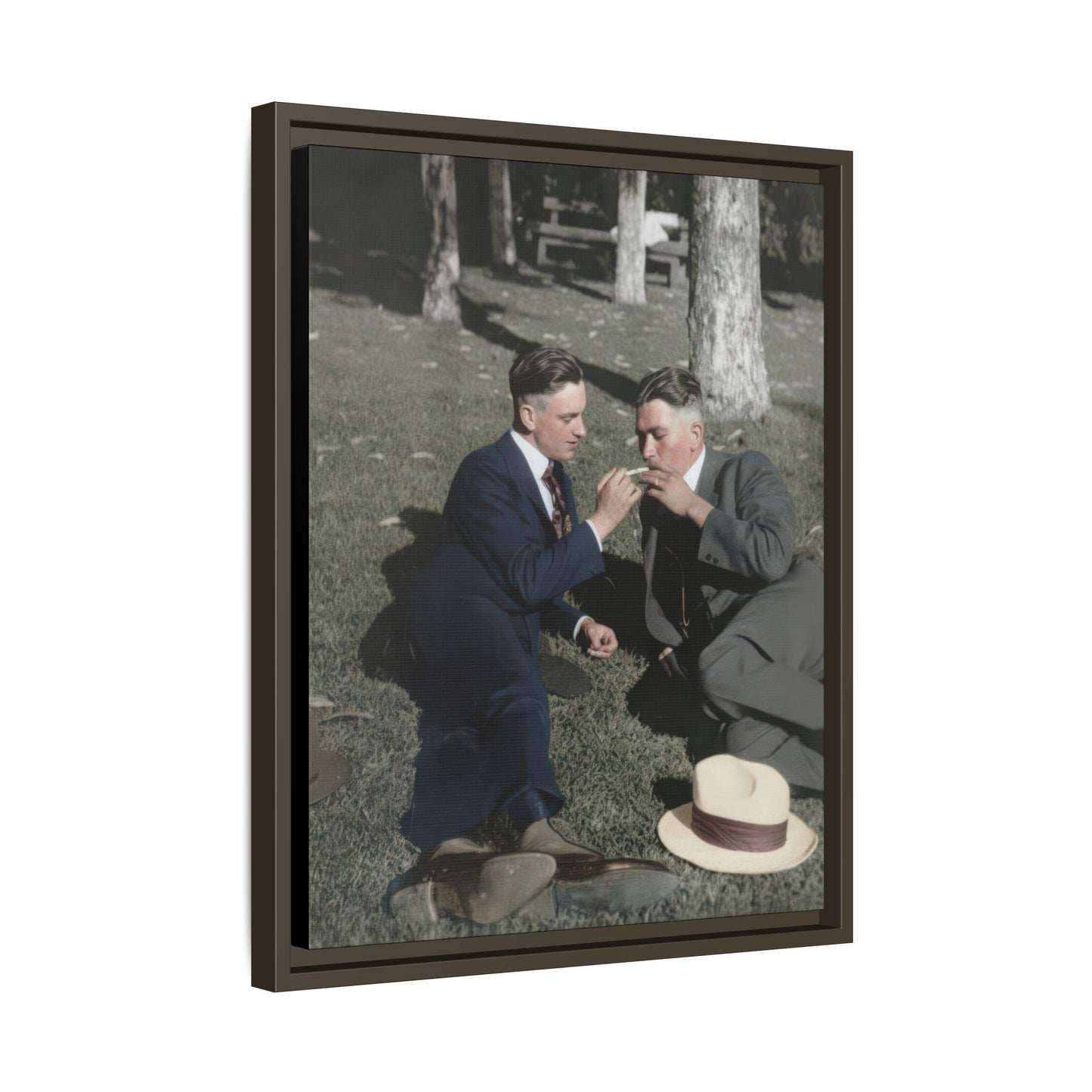 paire 072 | Framed Vintage Photo - Matte Canvas