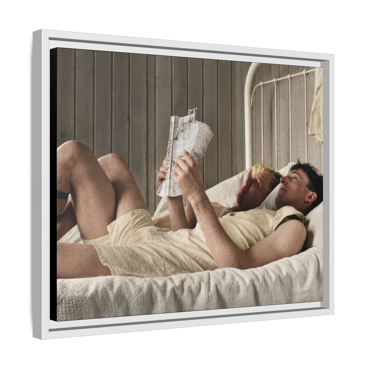 paire 160 | Framed Vintage Photo - Matte Canvas