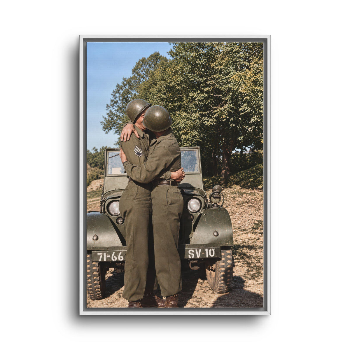 paire 065 | Framed Vintage Photo - Matte Canvas