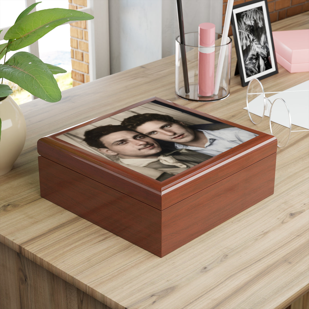 Paire 029 | Vintage Photobooth Series | Side by Side Keepsake Box