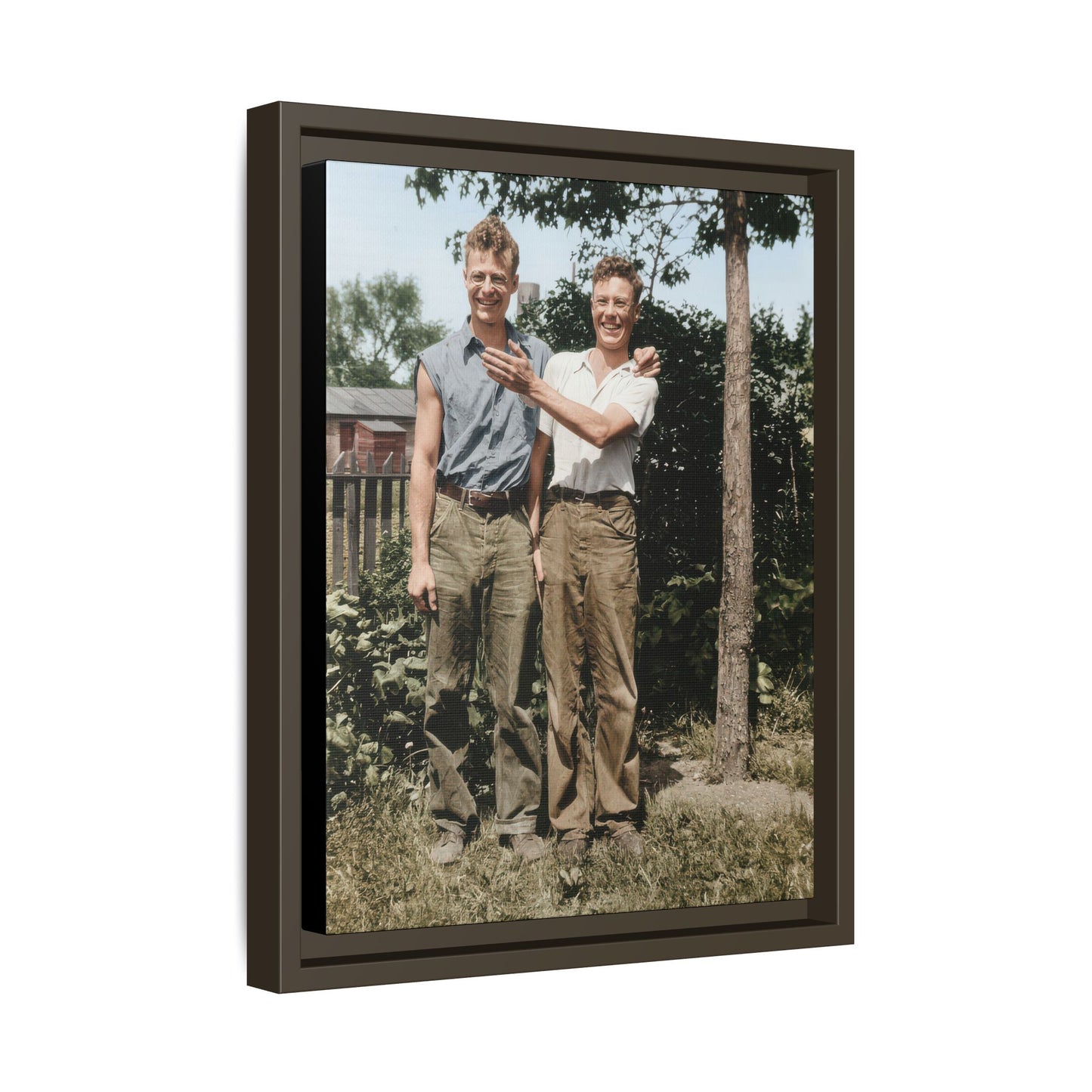 paire 052 | Framed Vintage Photo - Matte Canvas