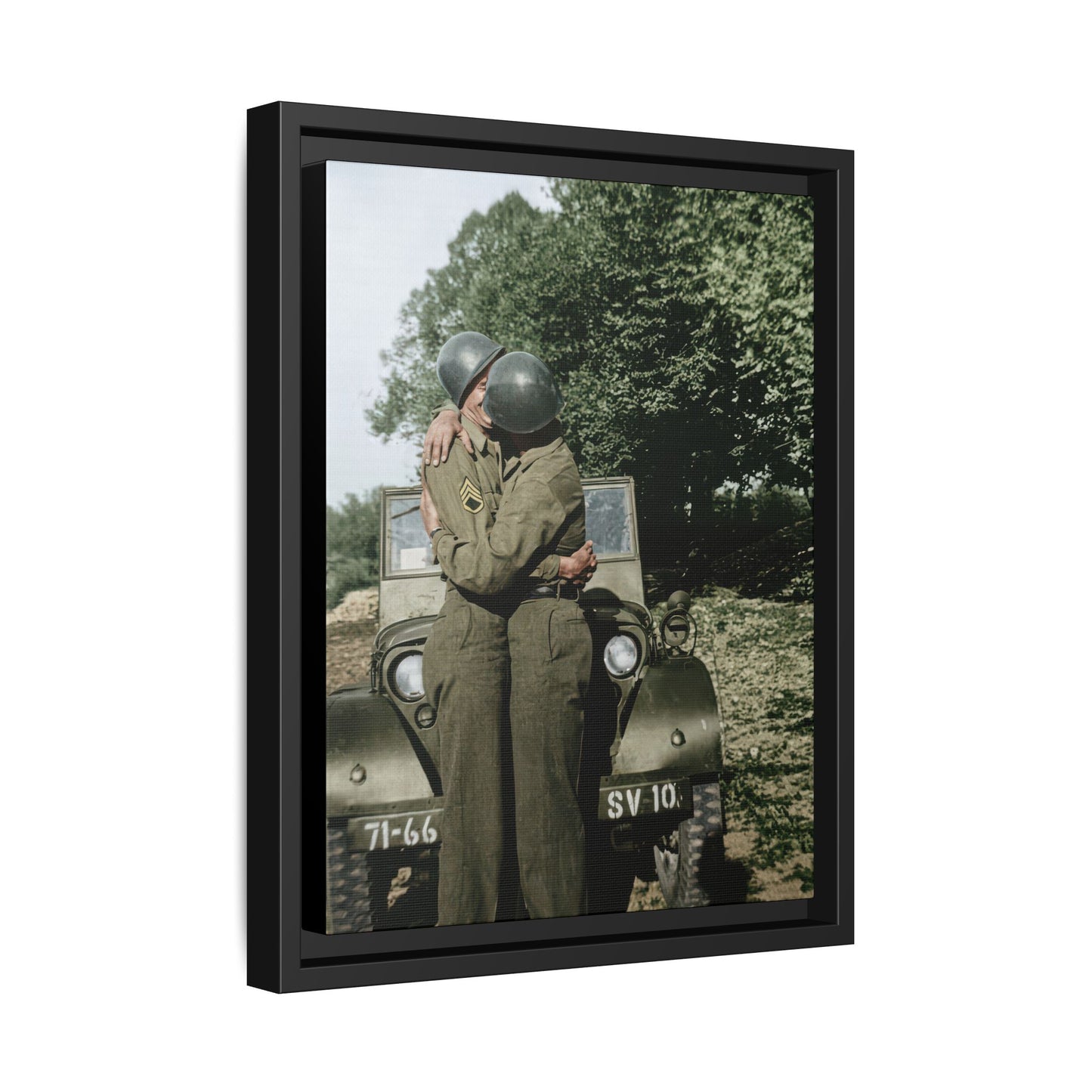 paire 065 | Framed Vintage Photo - Matte Canvas