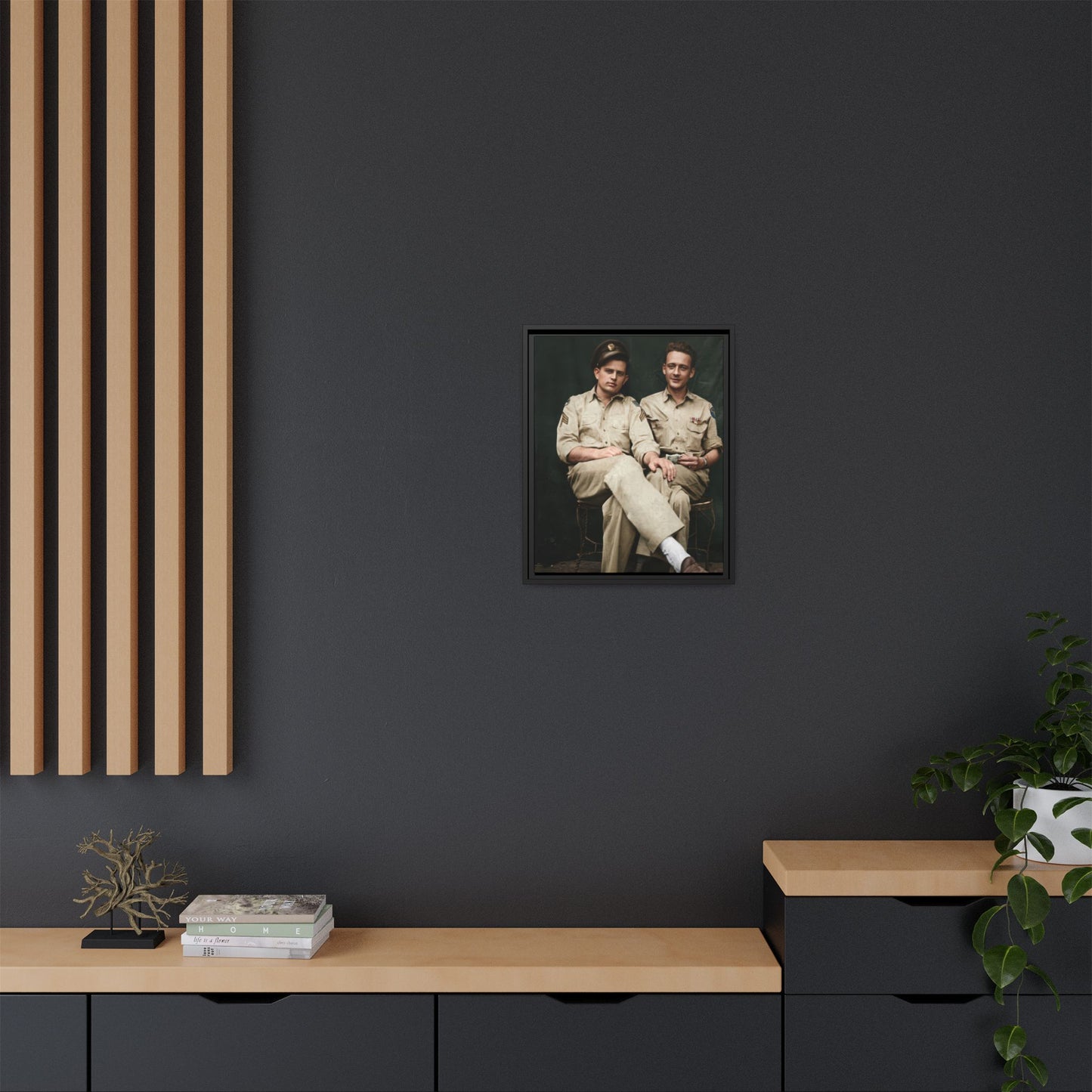 paire 135 | Framed Vintage Photo - Matte Canvas