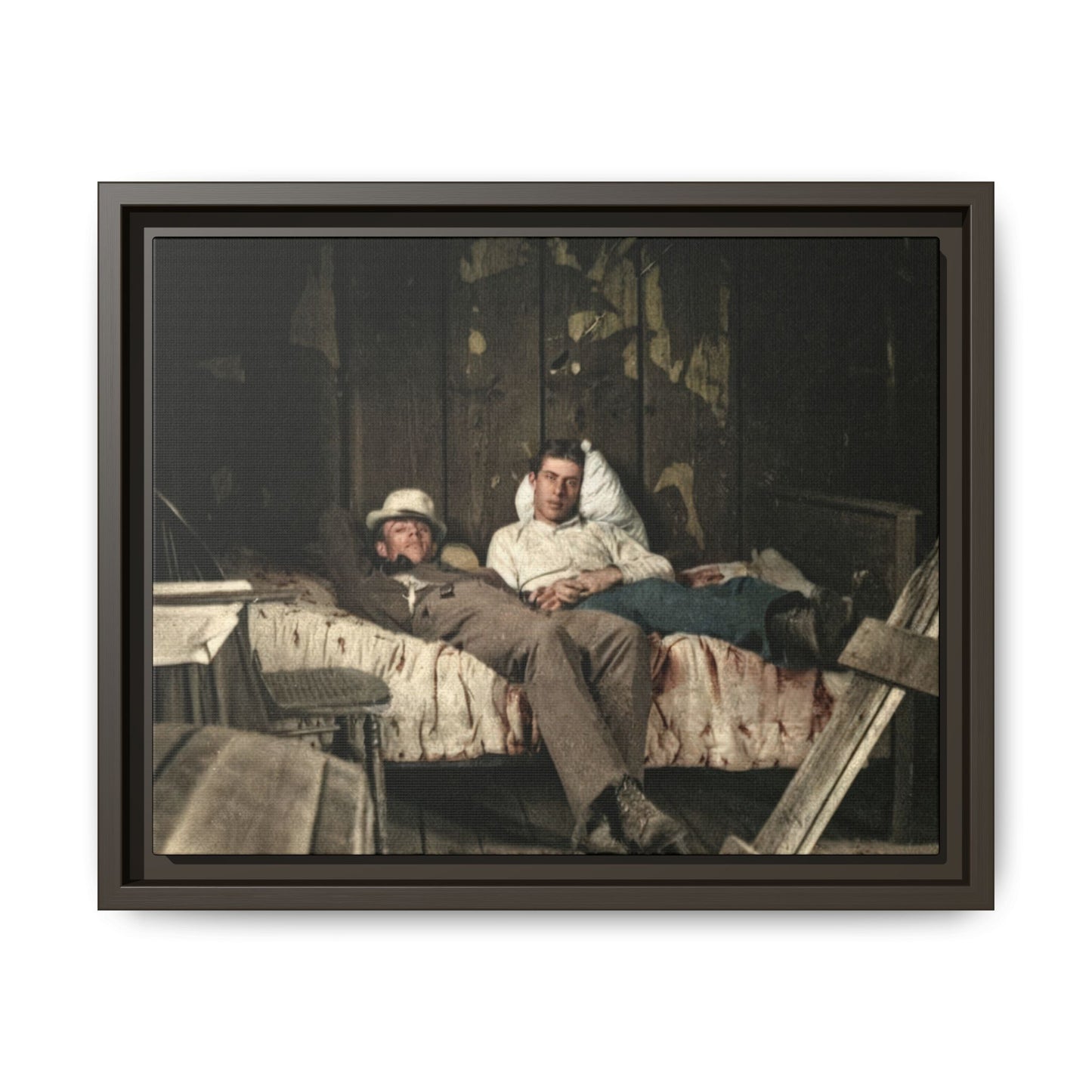 paire 023 | Framed Vintage Photo - Matte Canvas