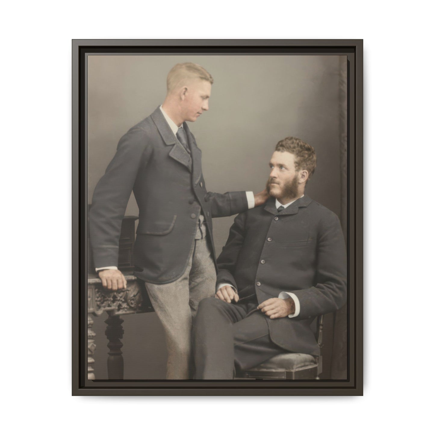 paire 111 | Framed Vintage Photo - Matte Canvas