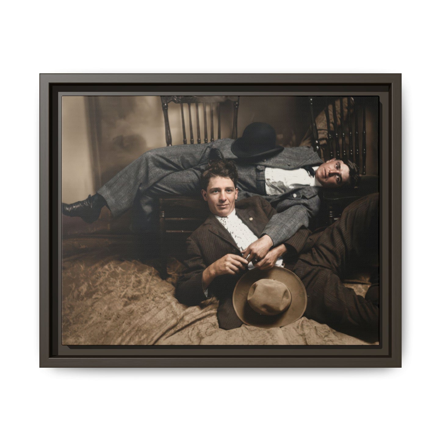 paire 020 | Framed Vintage Photo - Matte Canvas