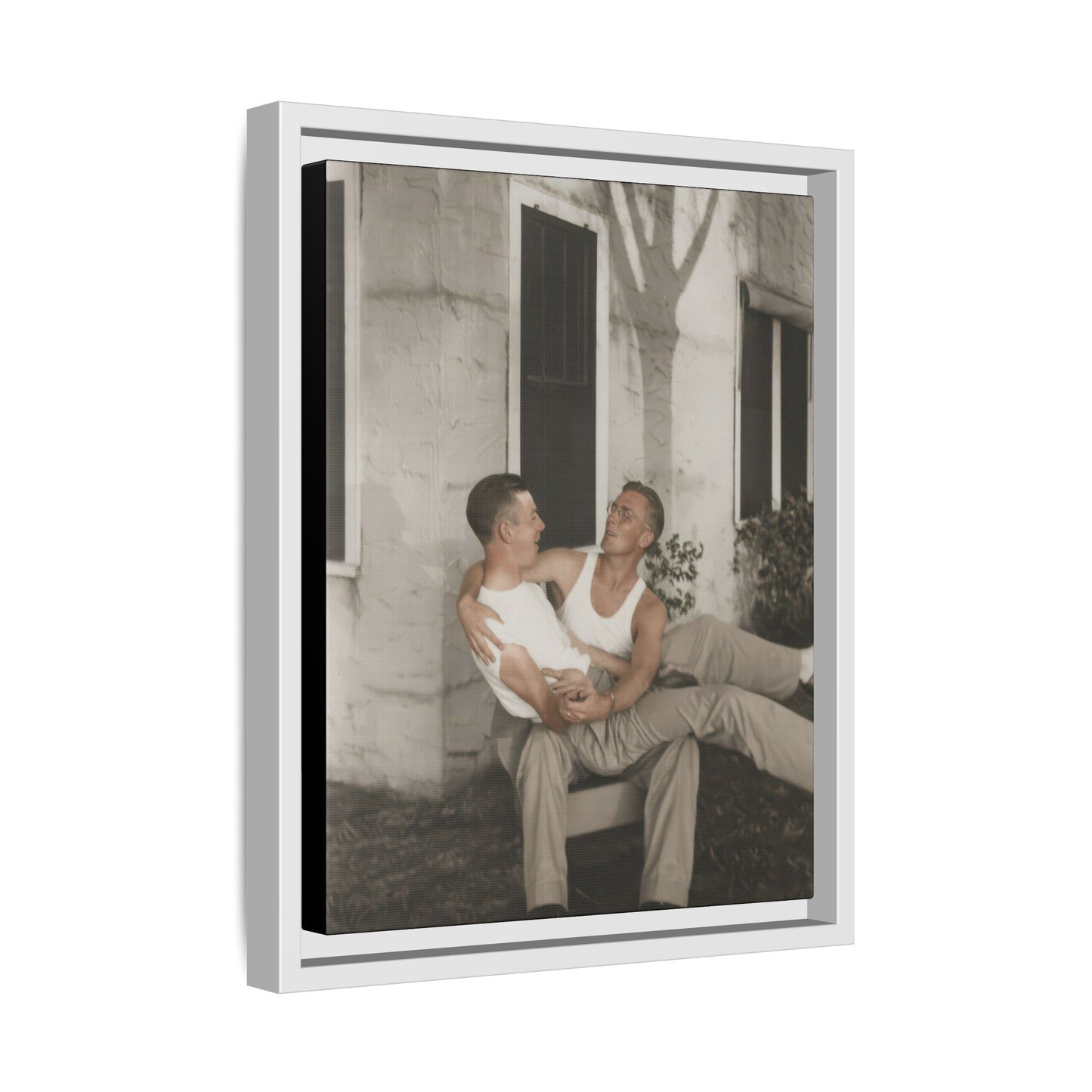 paire 080 | Framed Vintage Photo - Matte Canvas