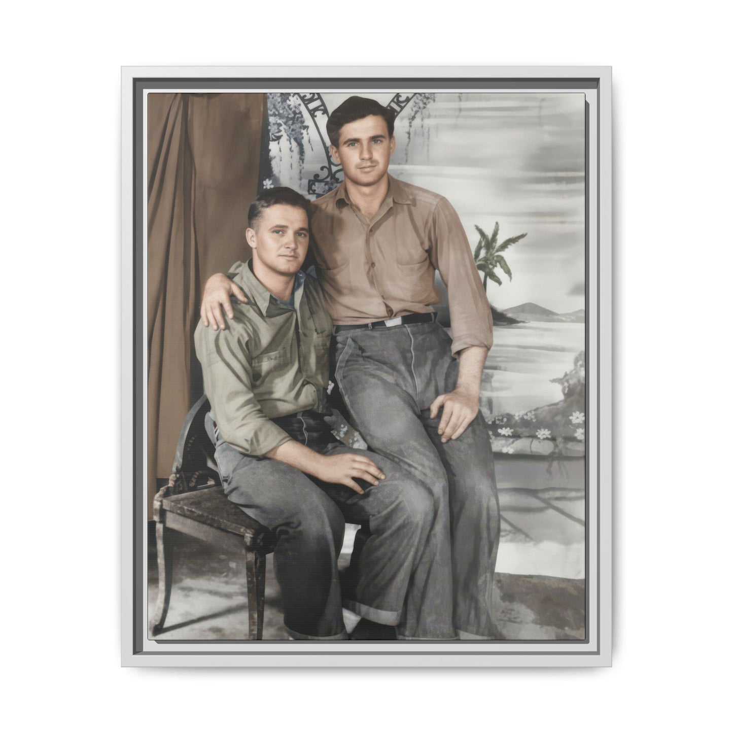 paire 090 | Framed Vintage Photo - Matte Canvas