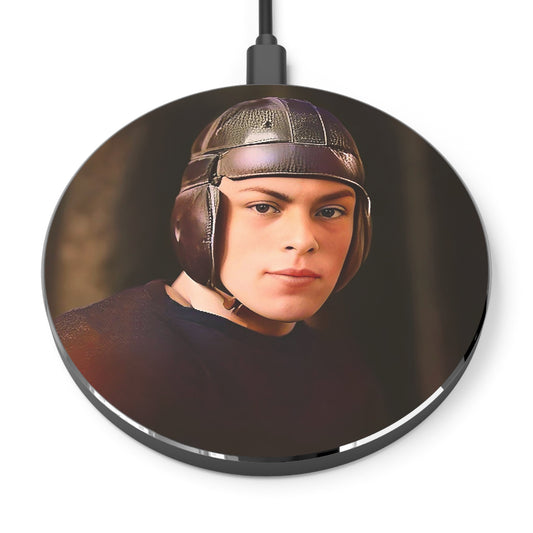 celibataire 013 | Wireless Charger Vintage Football Player High School Varsity Gay Queer LGBTQ Gift