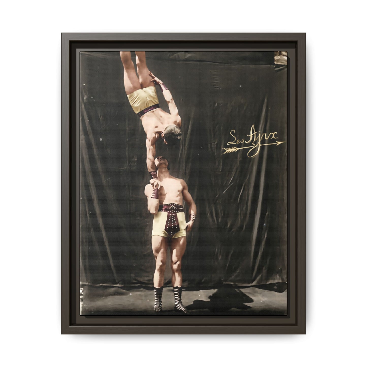 athlétisme 016 | Framed Vintage Photo - Matte Canvas