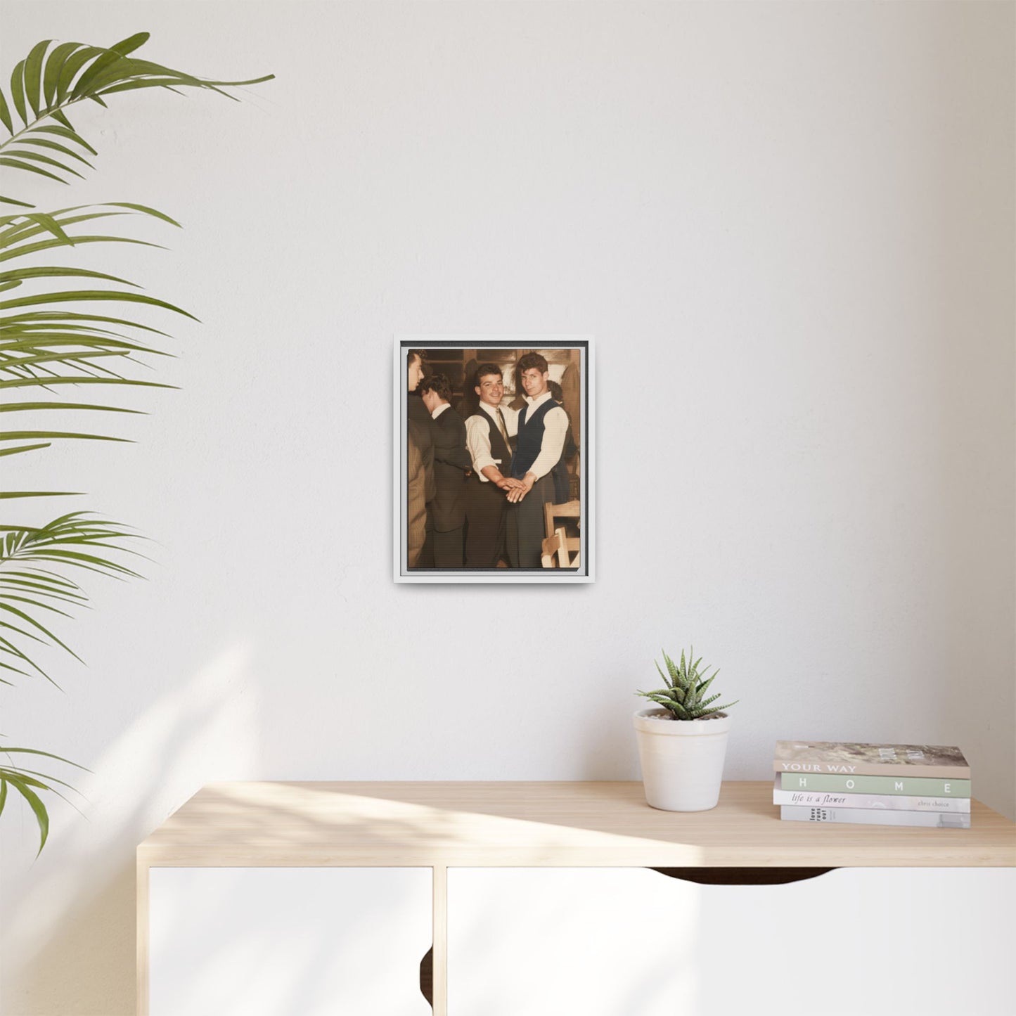 paire 134 | Framed Vintage Photo - Matte Canvas