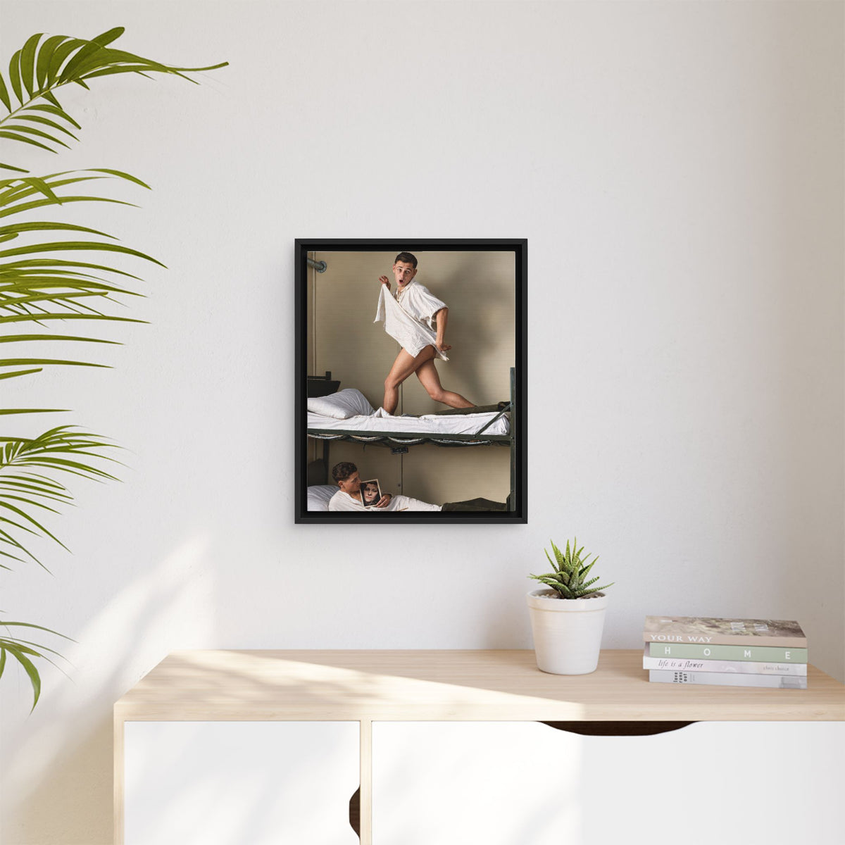 paire 168 | Framed Vintage Photo - Matte Canvas