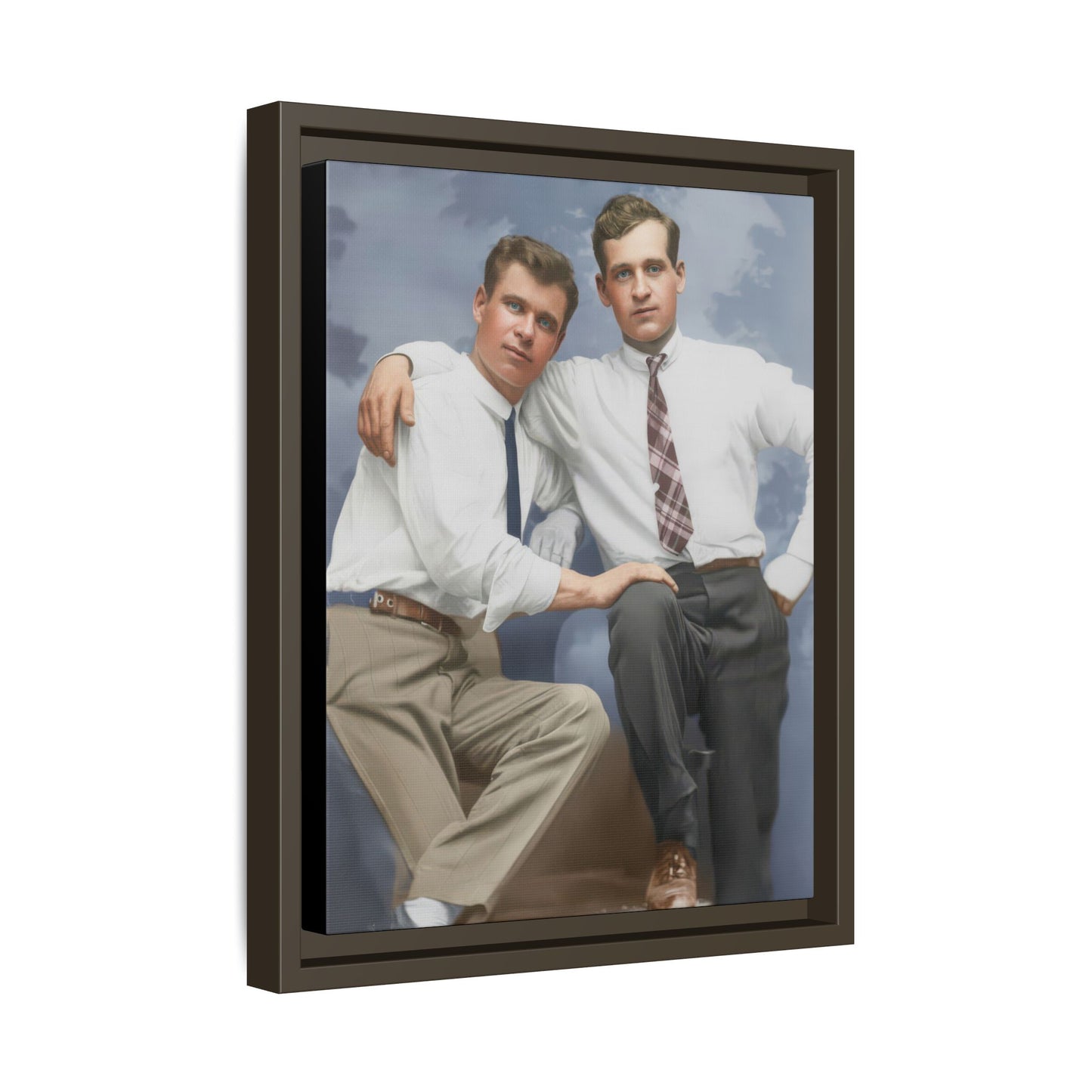 paire 069 | Framed Vintage Photo - Matte Canvas