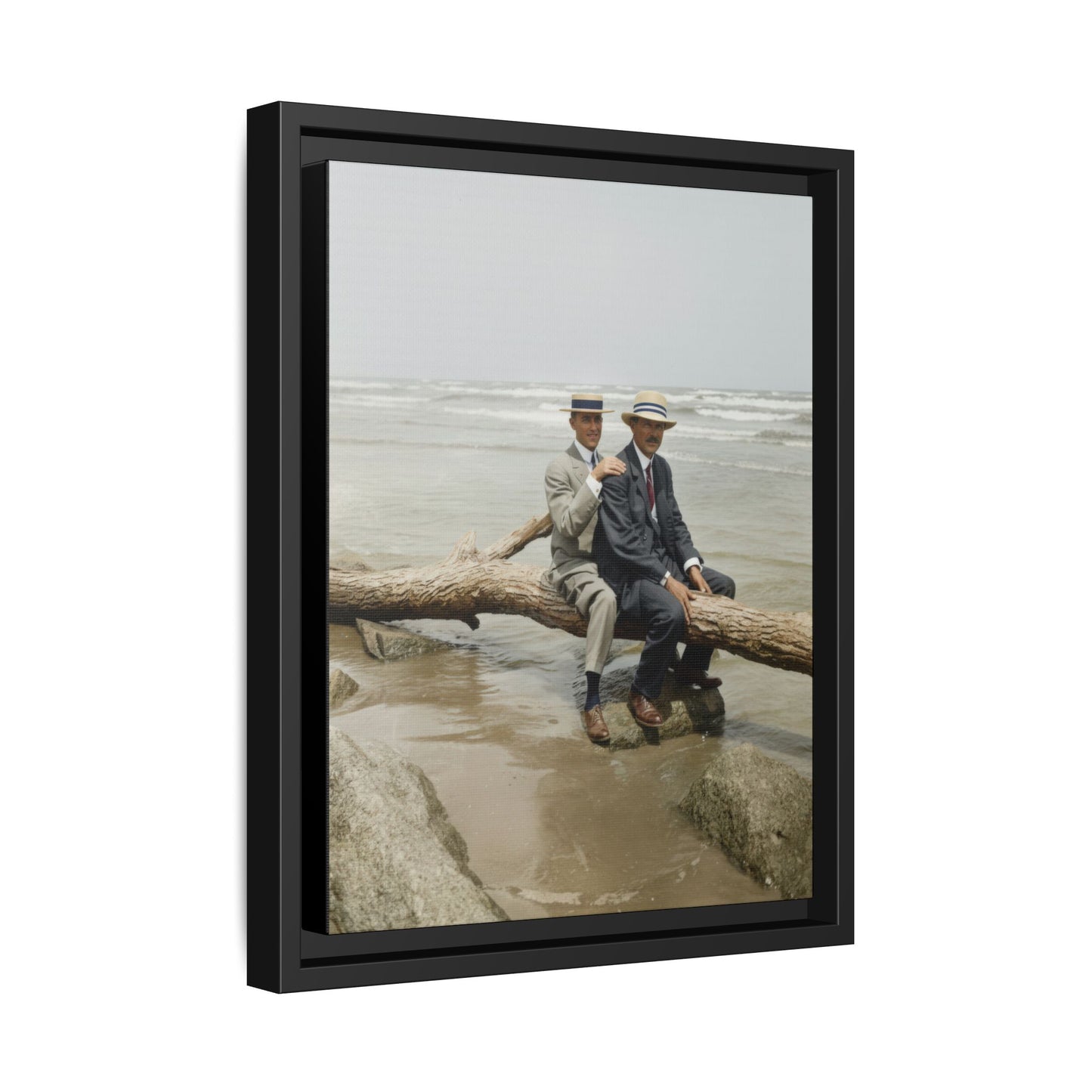 paire 031 | Framed Vintage Photo - Matte Canvas