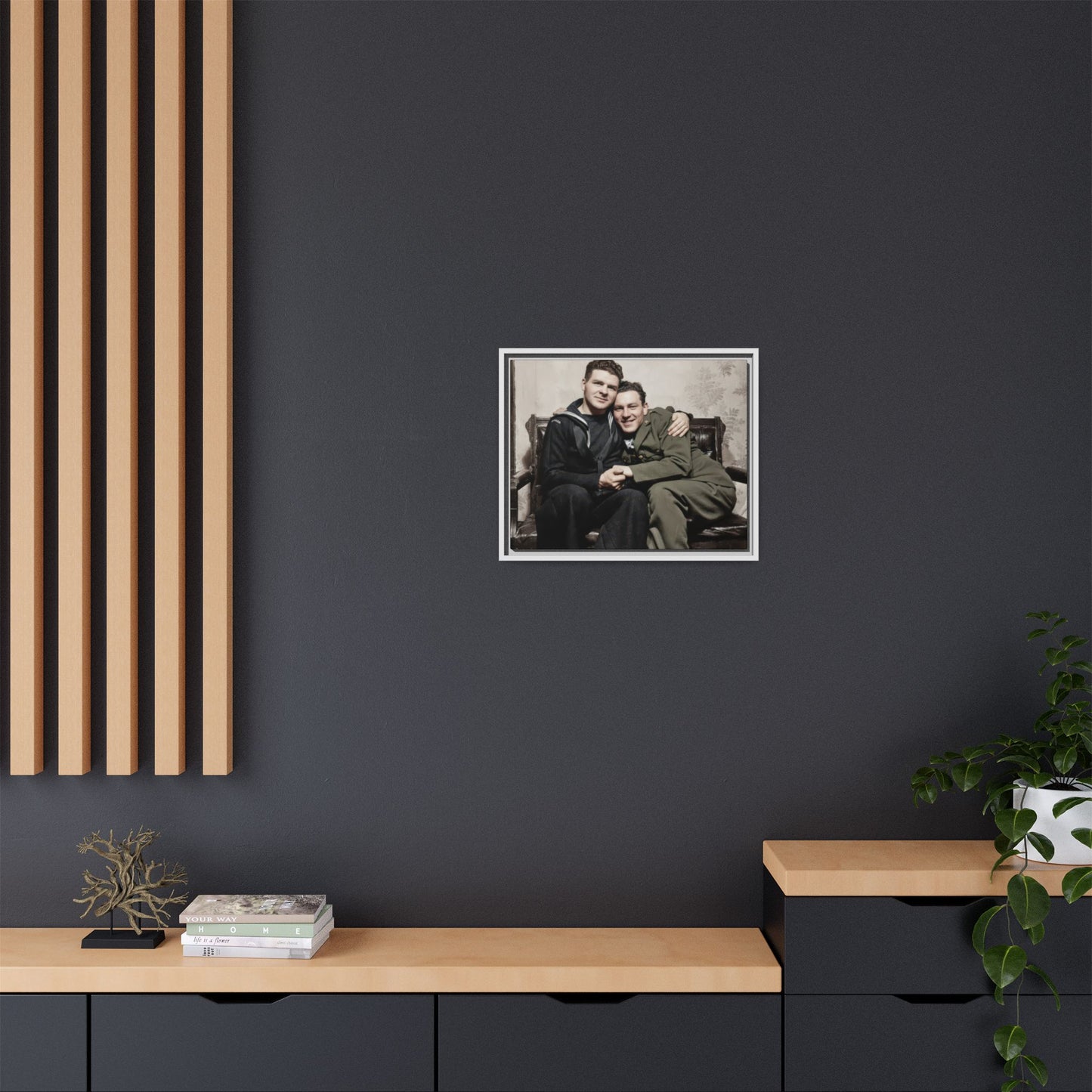 paire 087 | Framed Vintage Photo - Matte Canvas