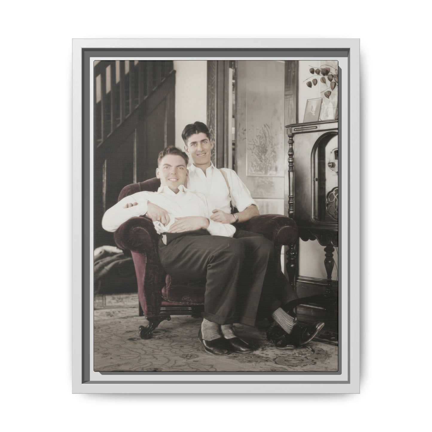 paire 053 | Framed Vintage Photo - Matte Canvas