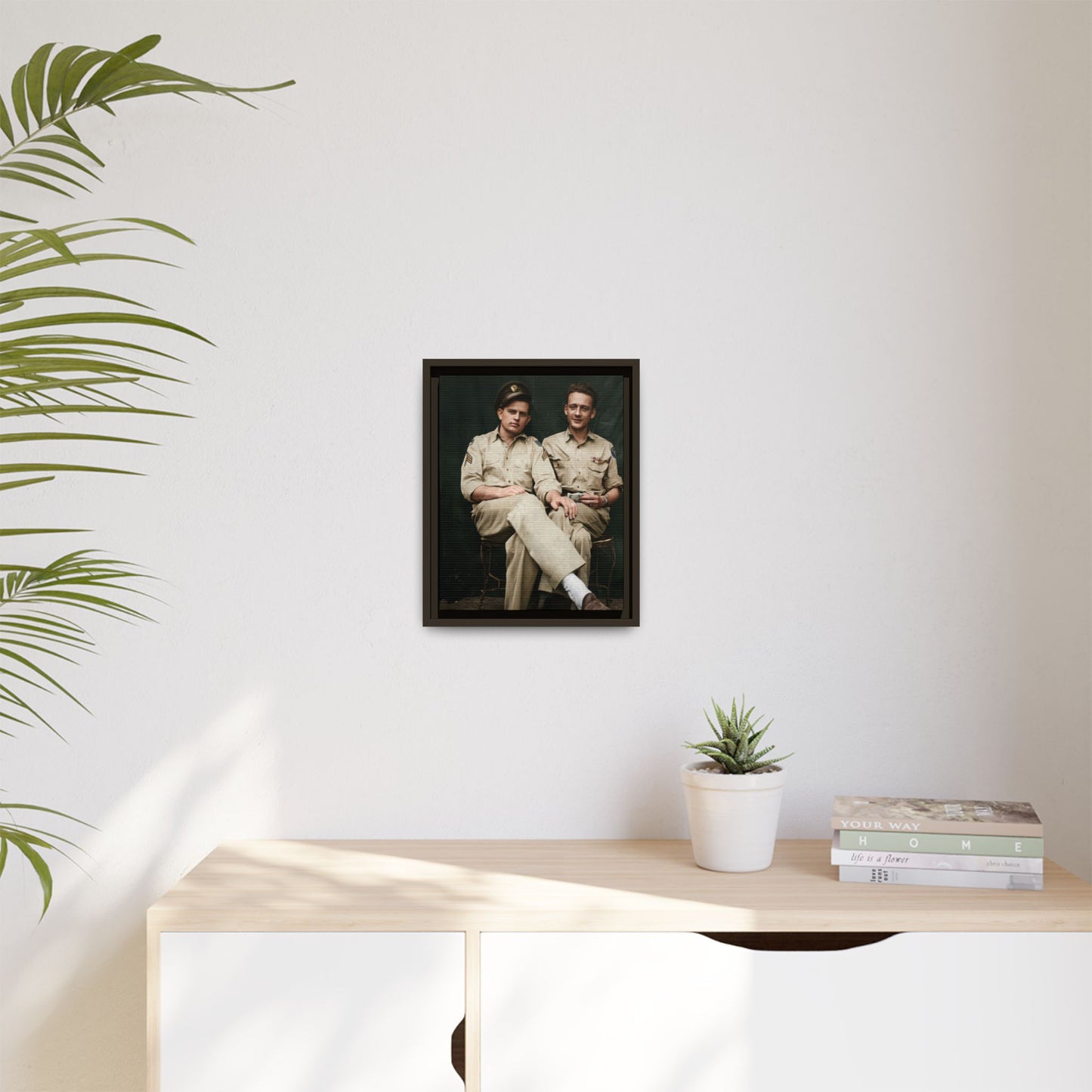 paire 135 | Framed Vintage Photo - Matte Canvas