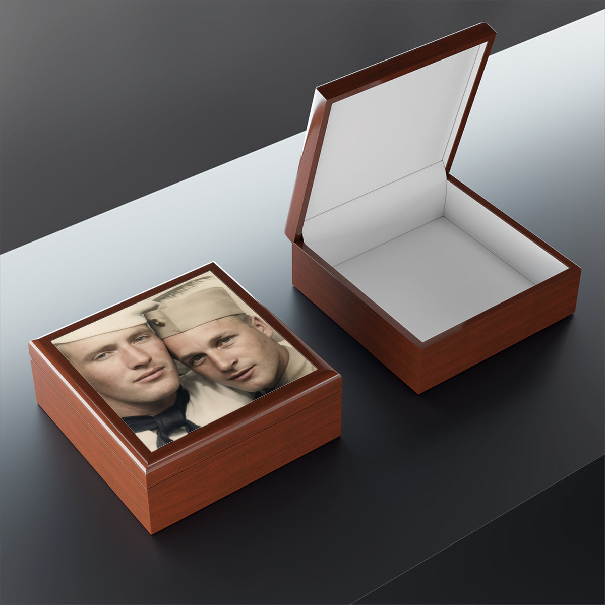 Paire 042 | Photobooth Series | Wherever You Are  Keepsake Box
