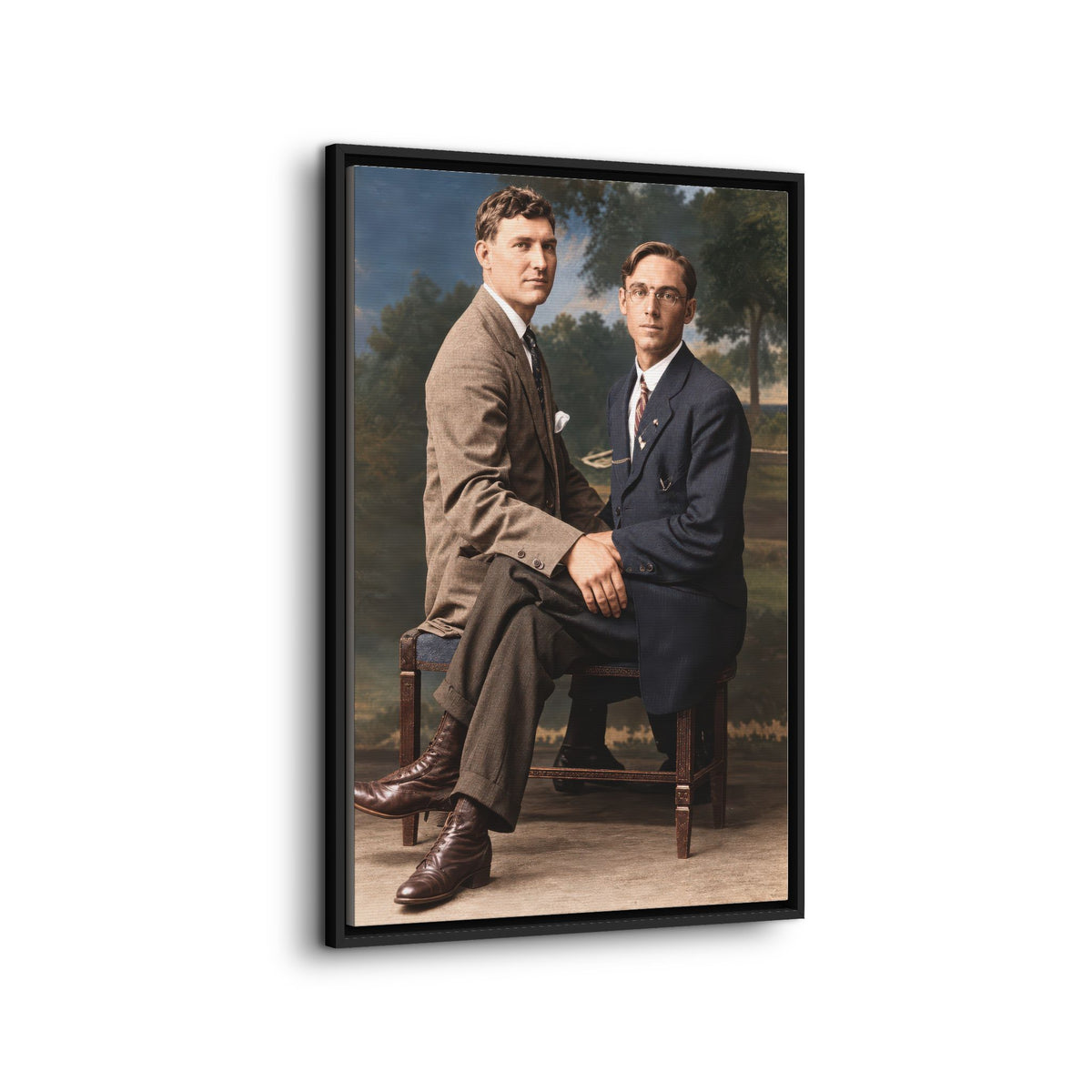 paire 165 | Framed Vintage Photo - Matte Canvas