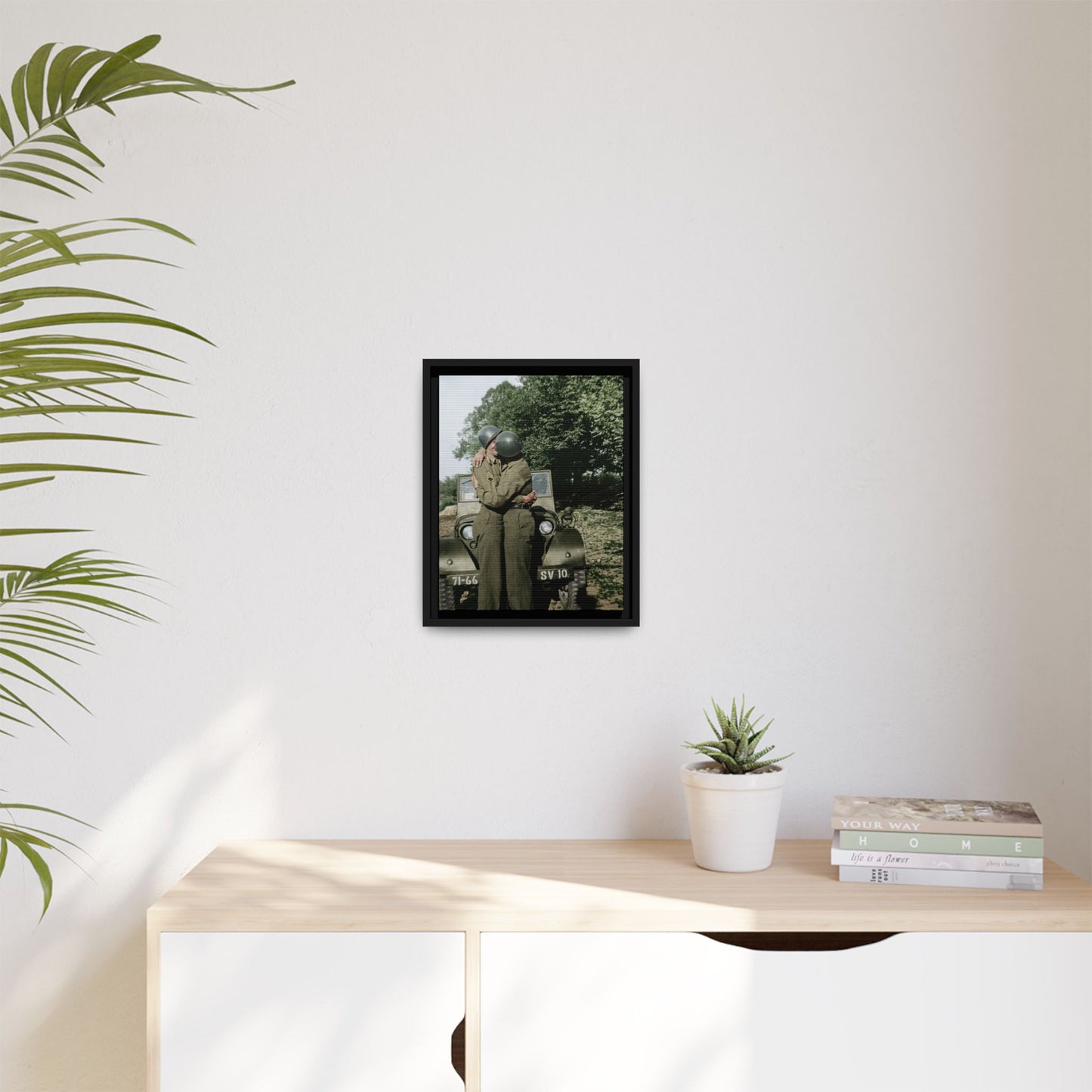 paire 065 | Framed Vintage Photo - Matte Canvas