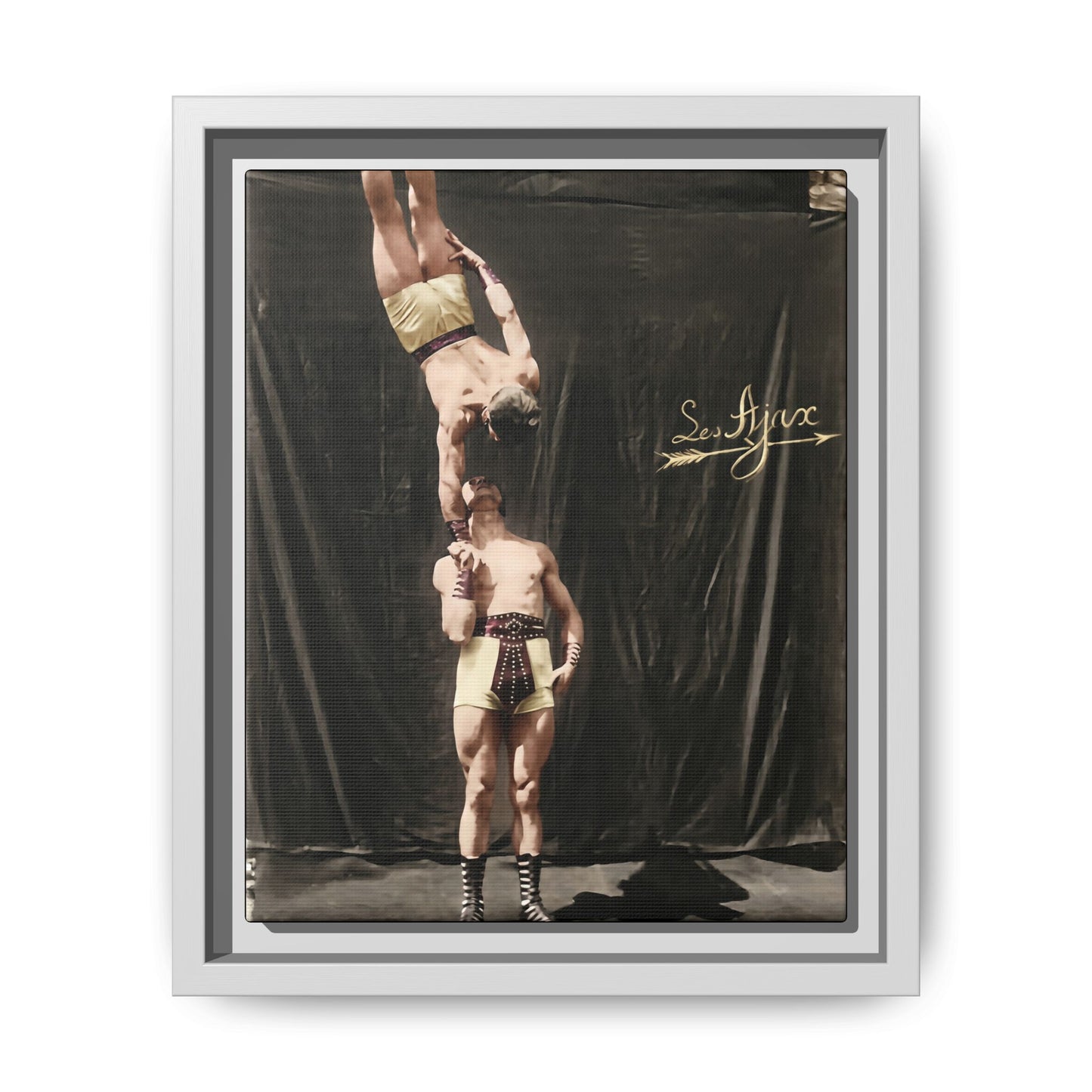 athlétisme 016 | Framed Vintage Photo - Matte Canvas