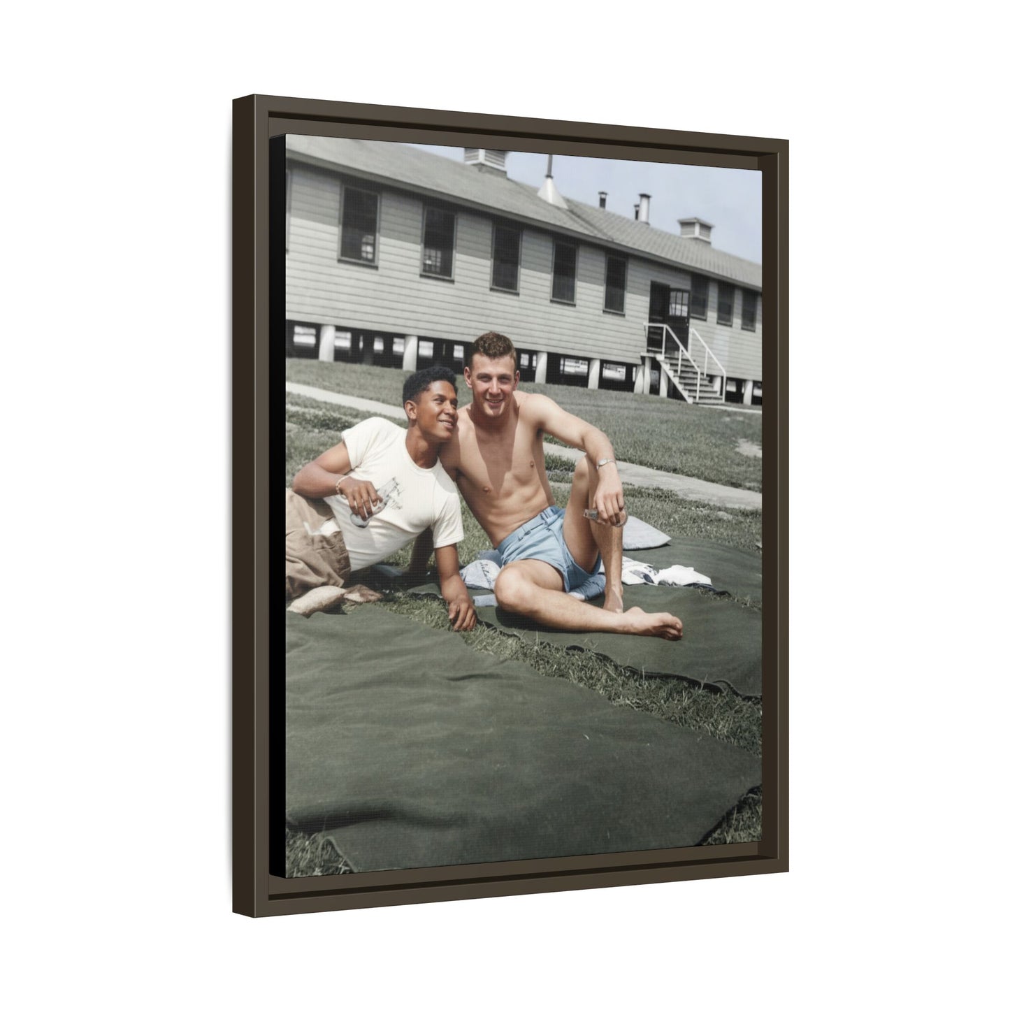 paire 038 | Framed Vintage Photo - Matte Canvas