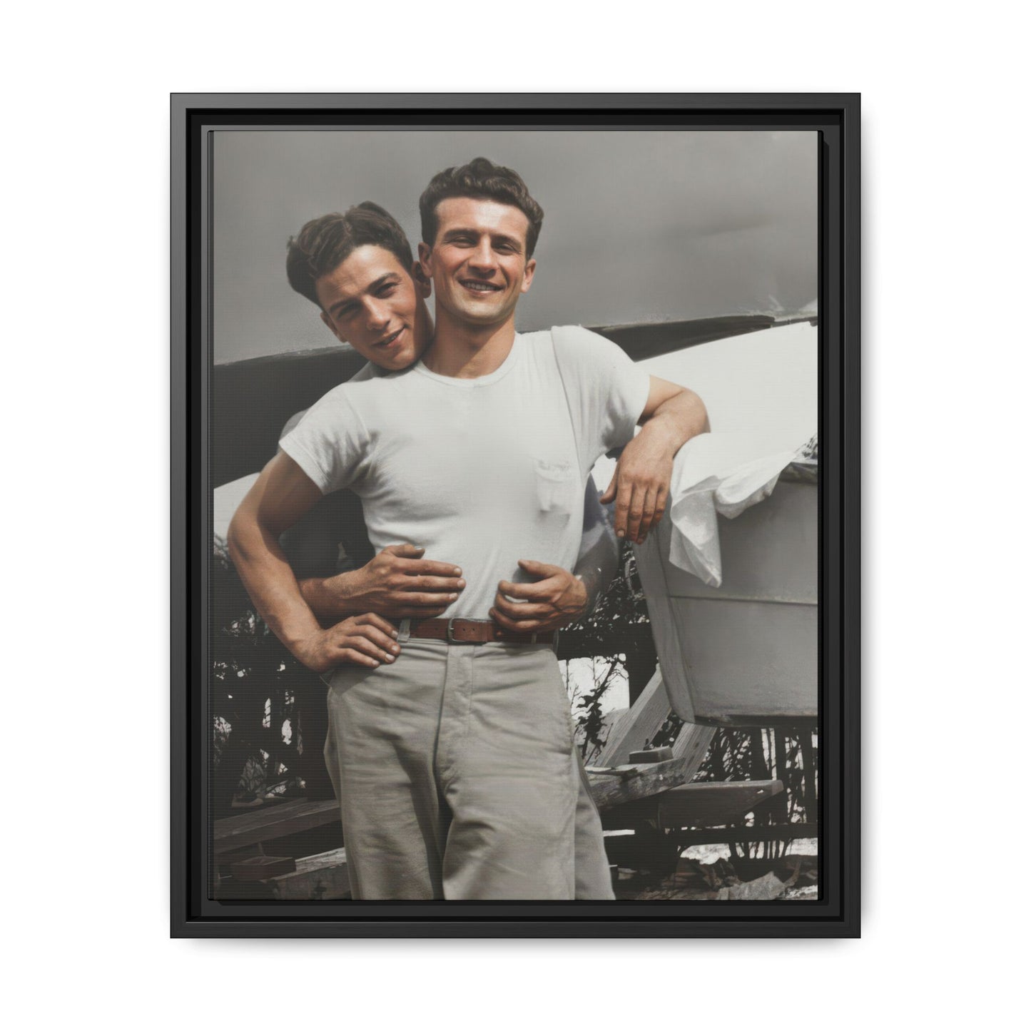 paire 150 | Framed Vintage Photo - Matte Canvas