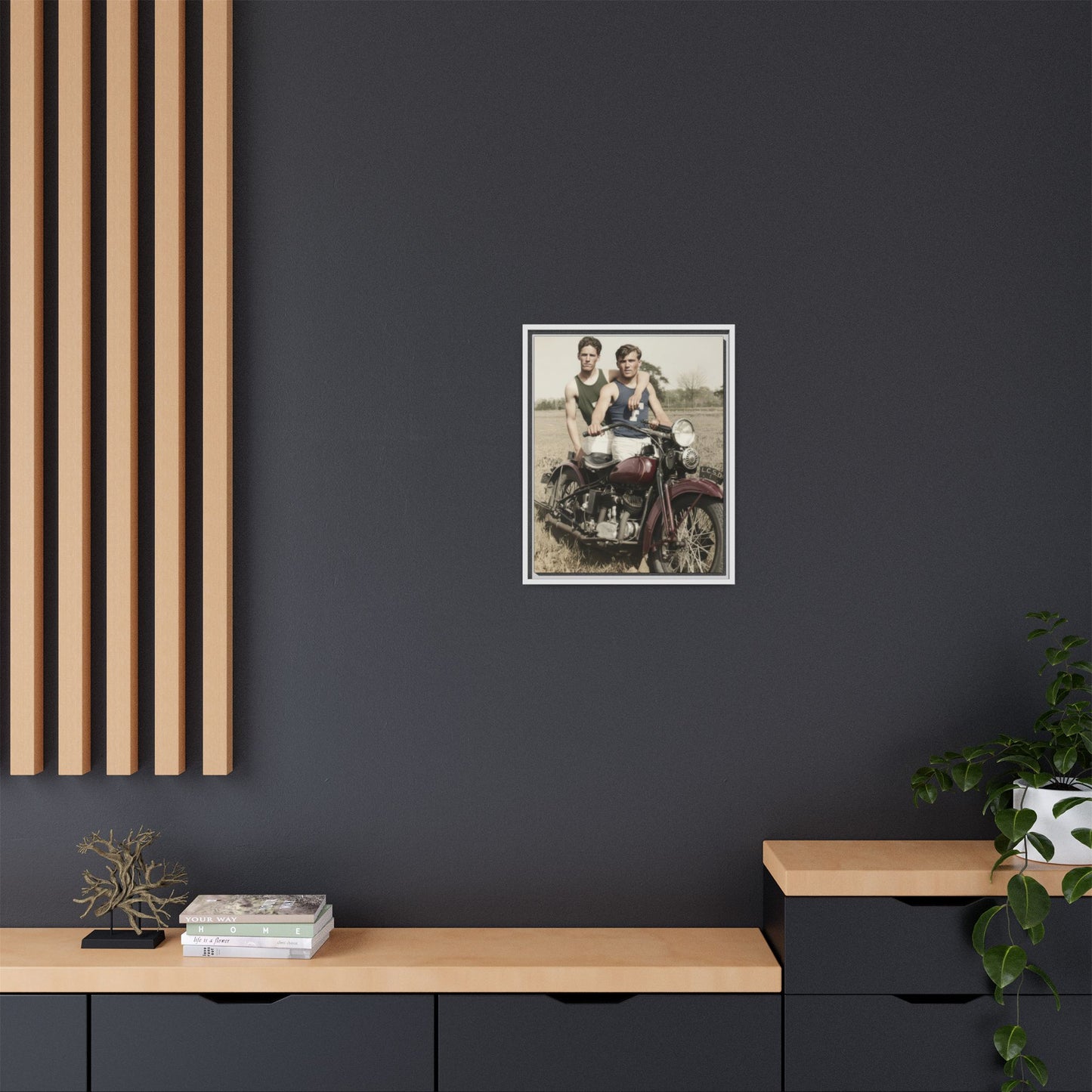 paire 055 | Framed Vintage Photo - Matte Canvas