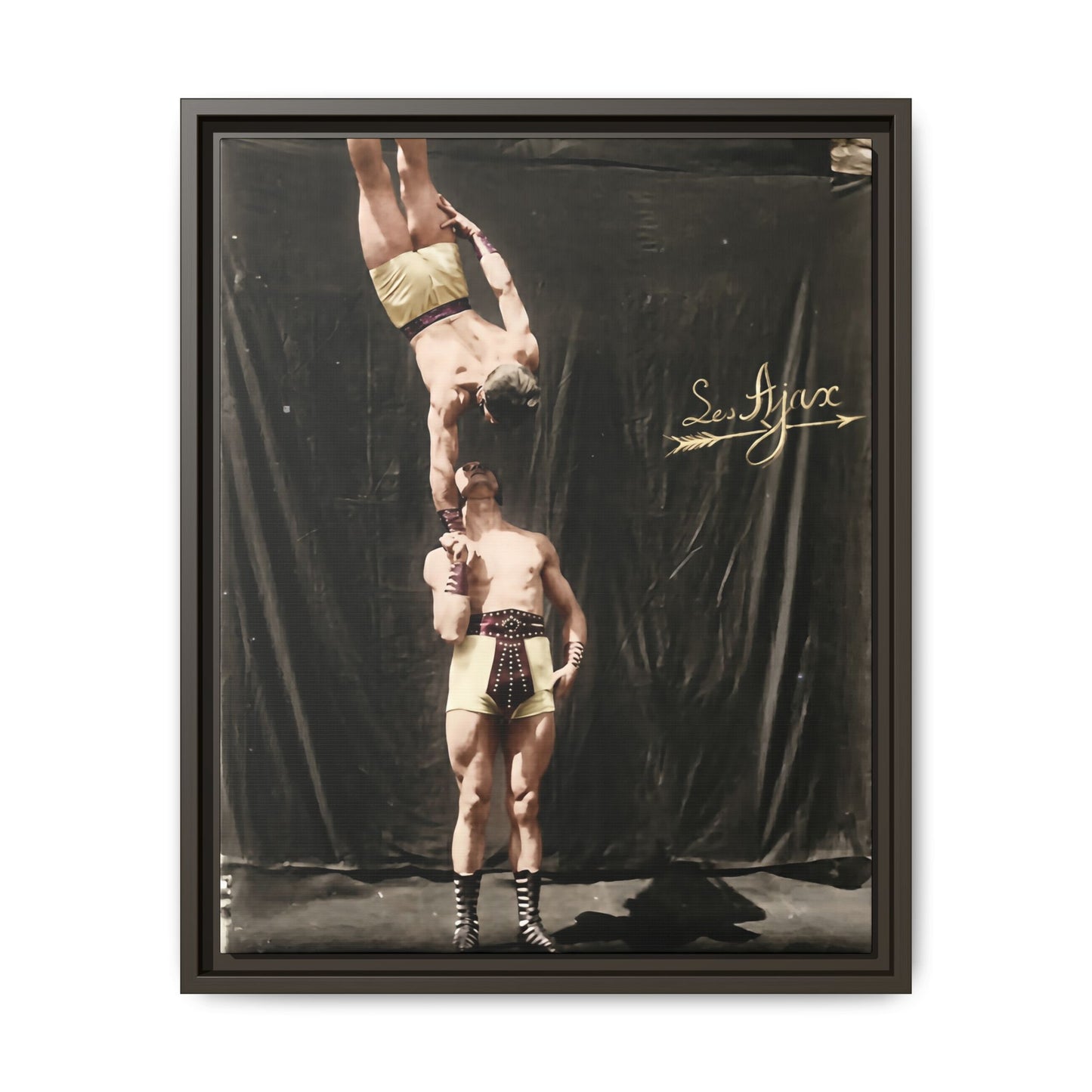 athlétisme 016 | Framed Vintage Photo - Matte Canvas