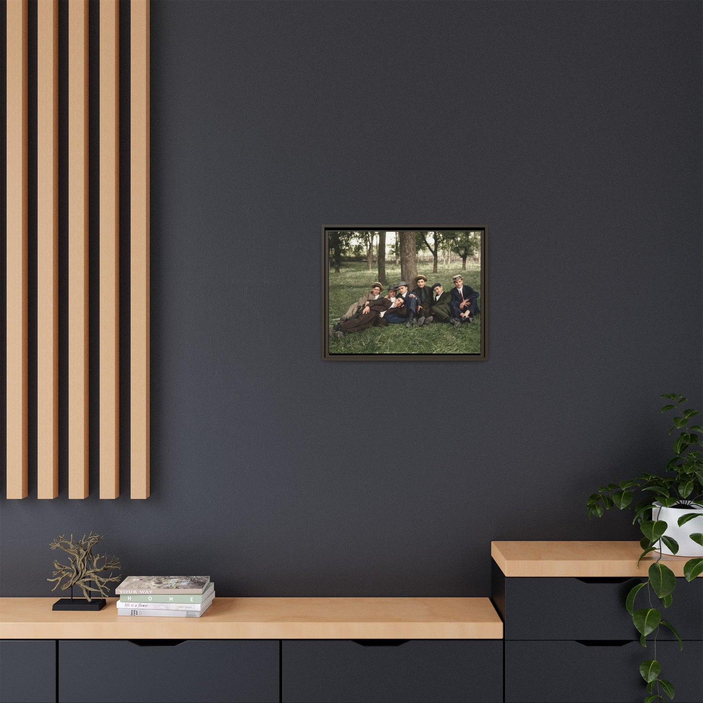 hommes 005 | Framed Vintage Photo - Matte Canvas