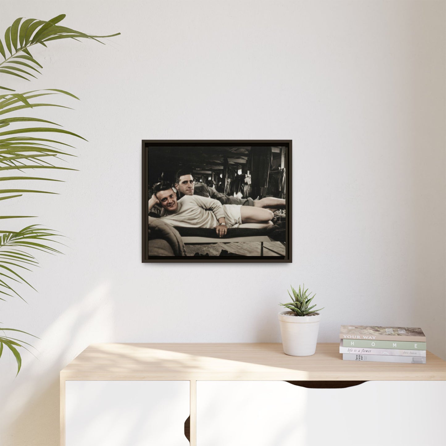 paire 060 | Framed Vintage Photo - Matte Canvas