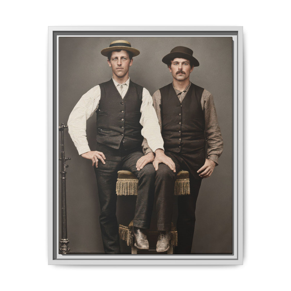 paire 163 | Framed Vintage Photo - Matte Canvas