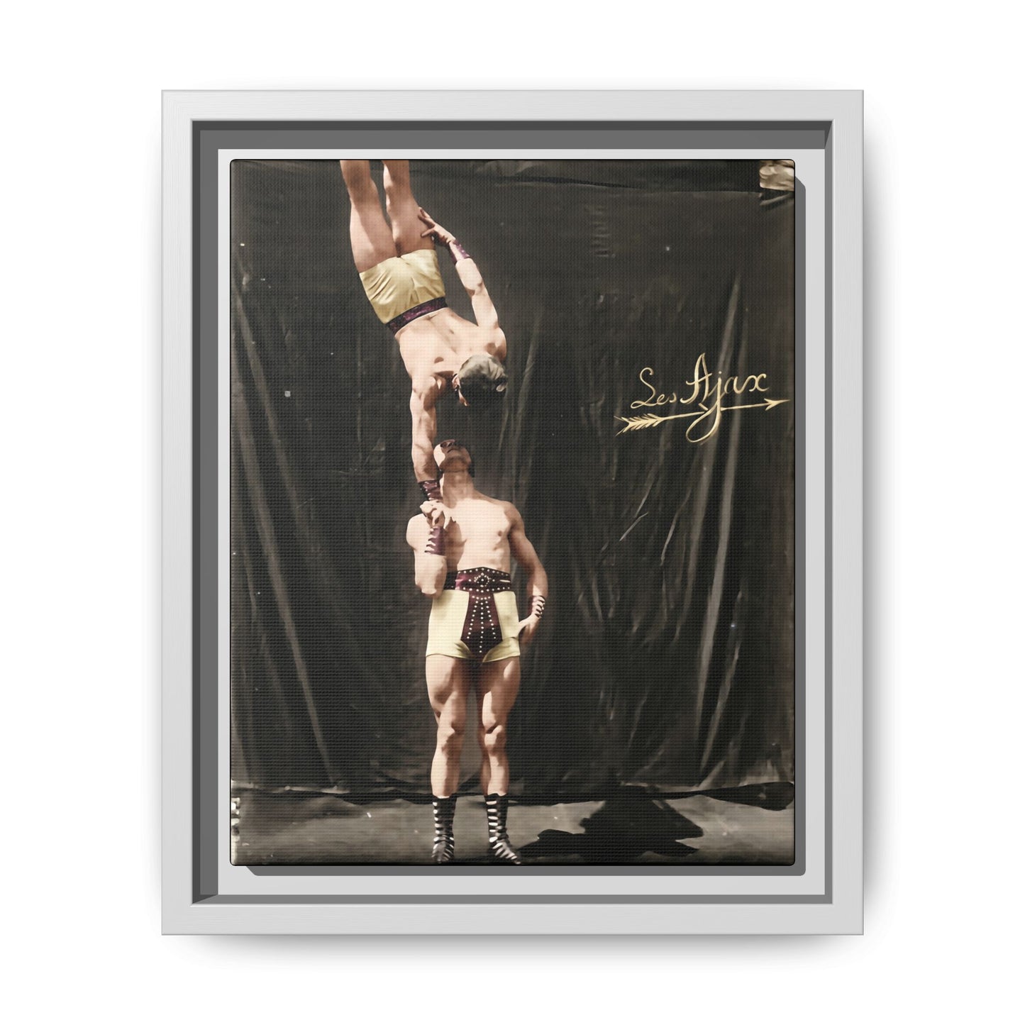 athlétisme 016 | Framed Vintage Photo - Matte Canvas