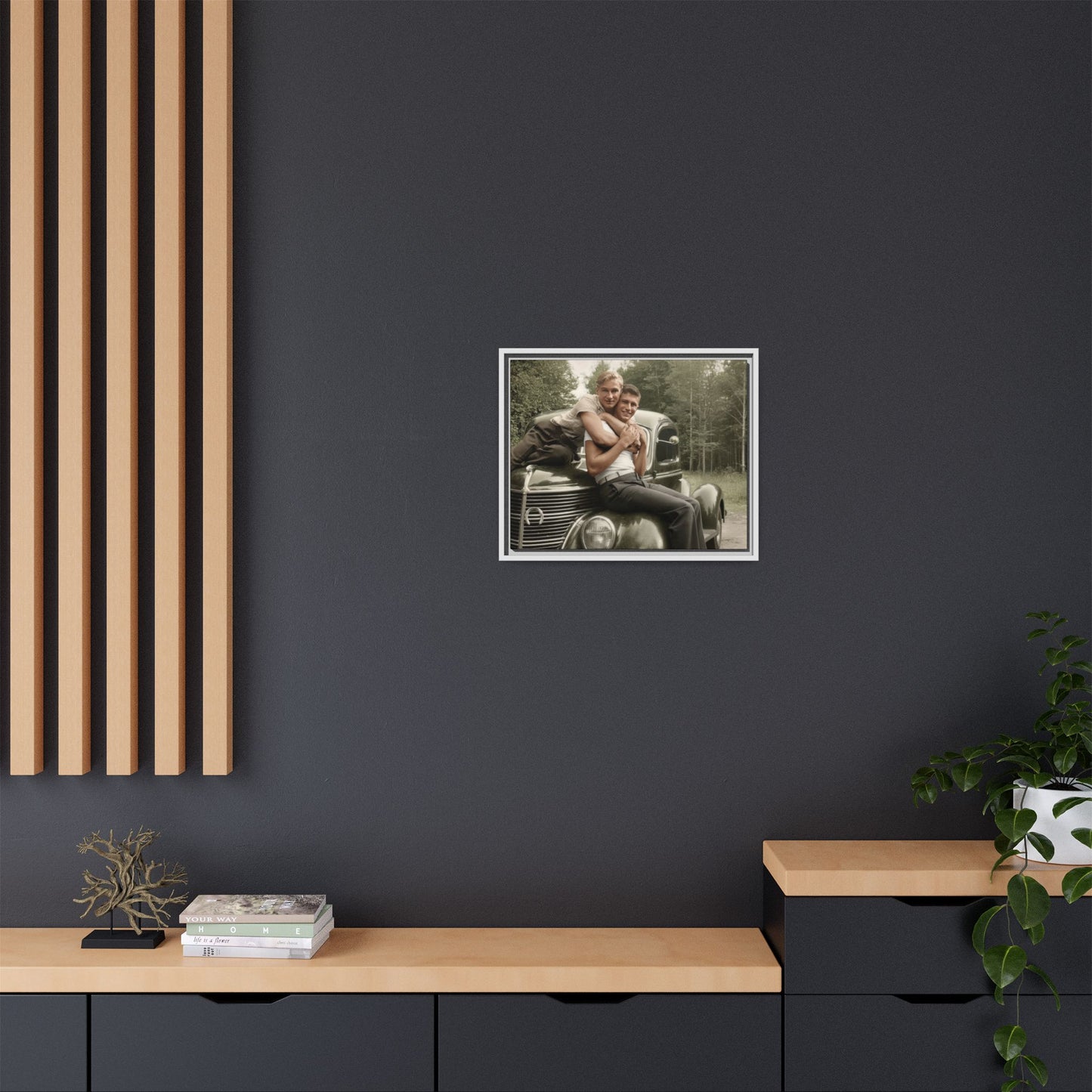 paire 045 | Framed Vintage Photo - Matte Canvas