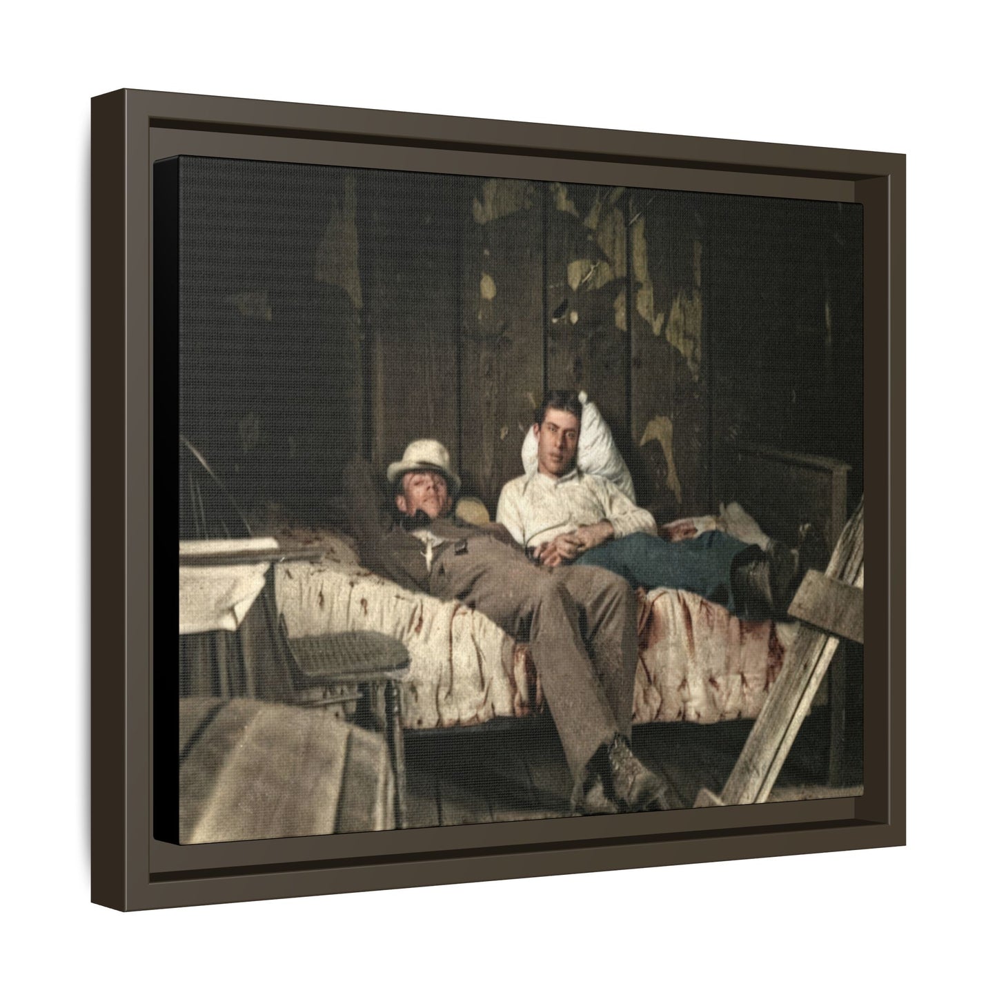 paire 023 | Framed Vintage Photo - Matte Canvas