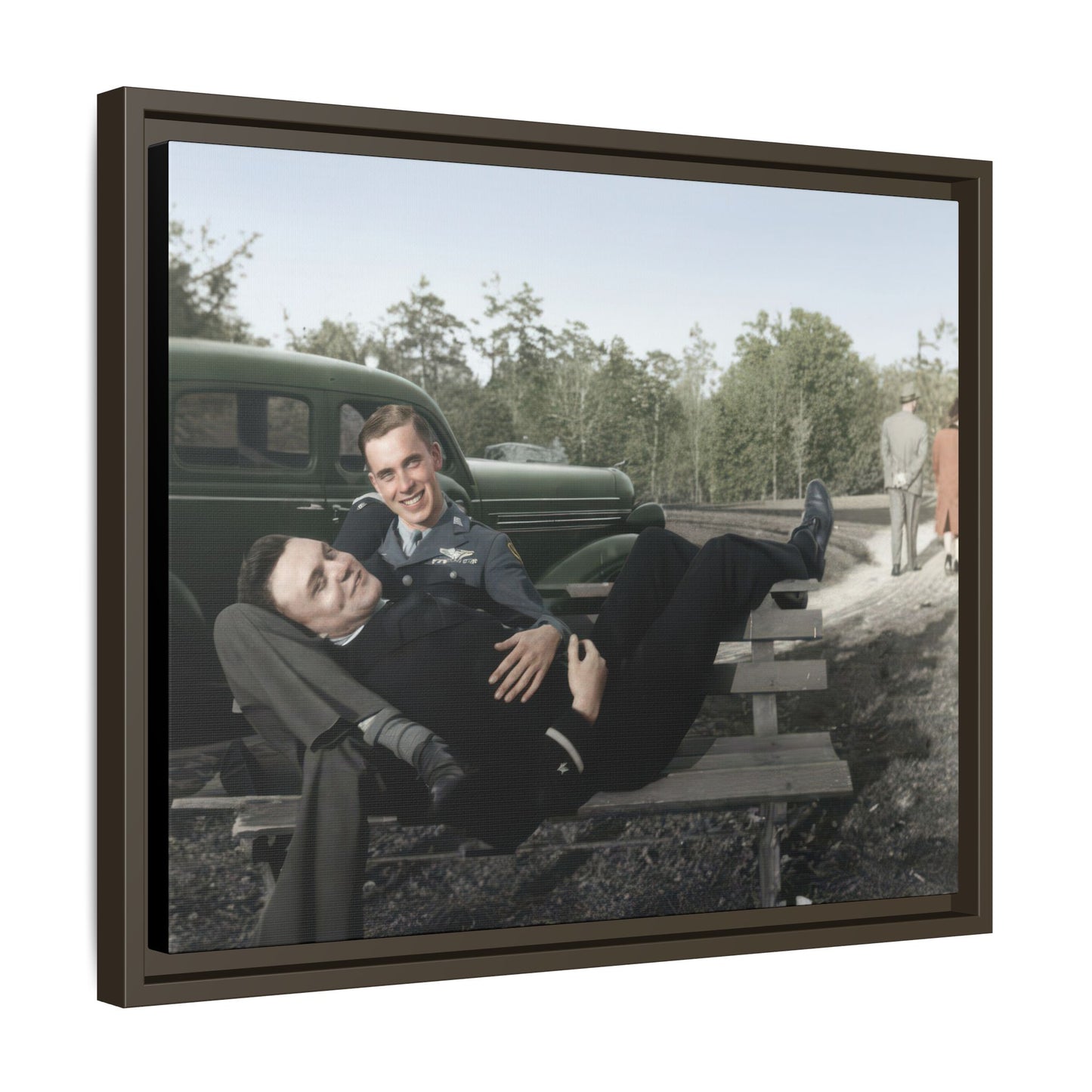 paire 107 | Framed Vintage Photo - Matte Canvas