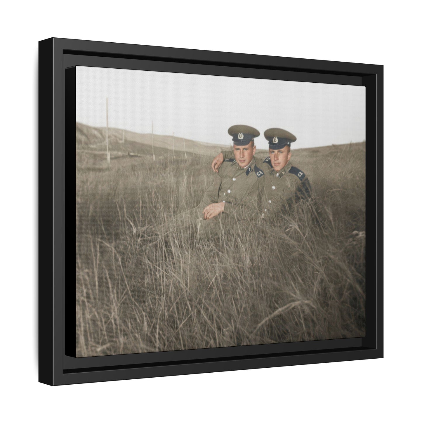 paire 082 | Framed Vintage Photo - Matte Canvas