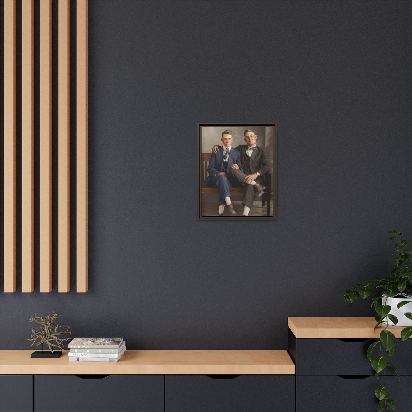 paire 128 | Framed Vintage Photo - Matte Canvas