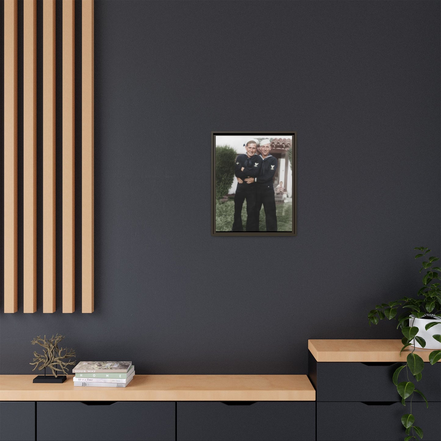 paire 025 | Framed Vintage Photo - Matte Canvas