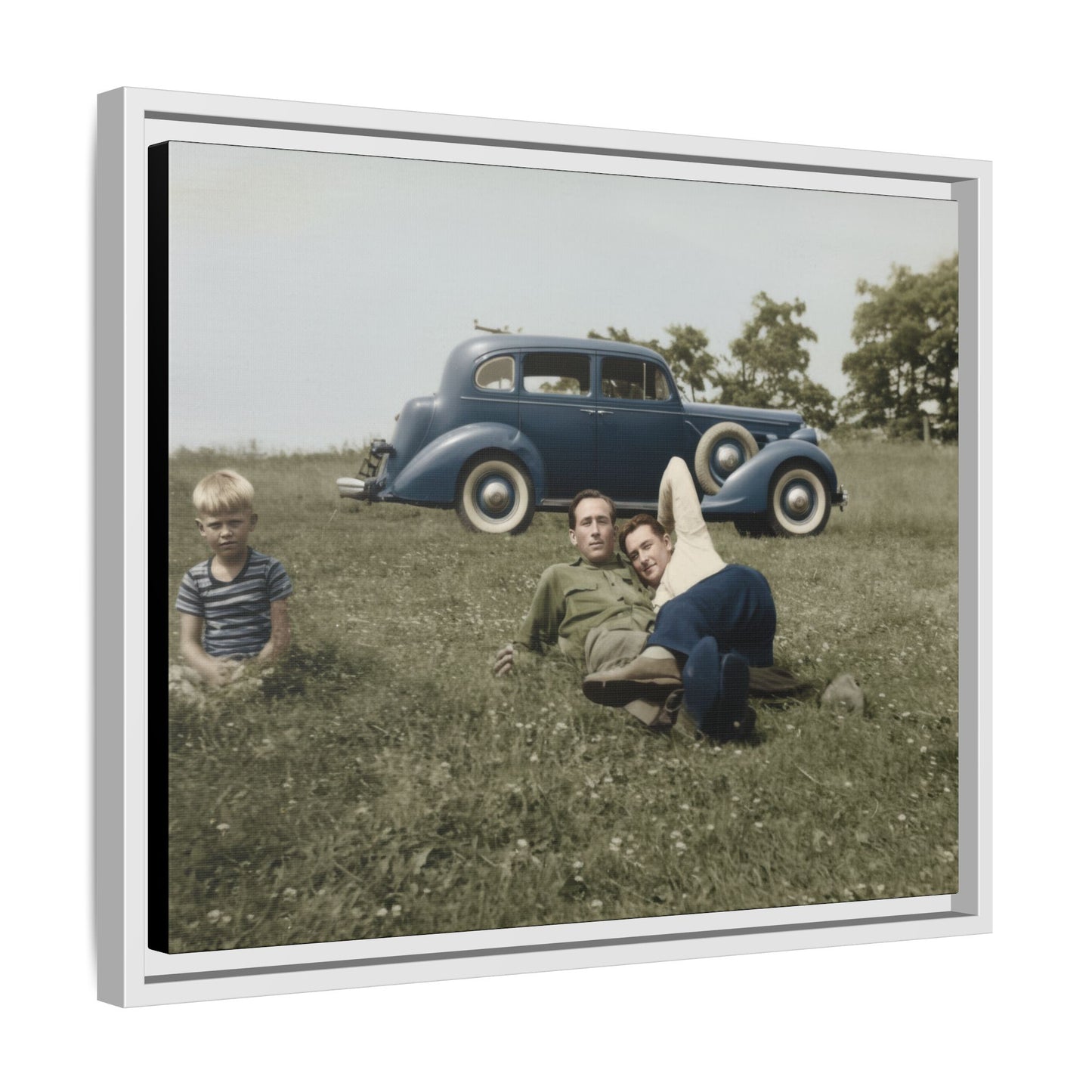 paire 003 | Framed Vintage Photo - Matte Canvas