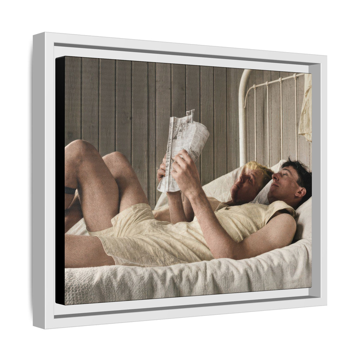 paire 160 | Framed Vintage Photo - Matte Canvas