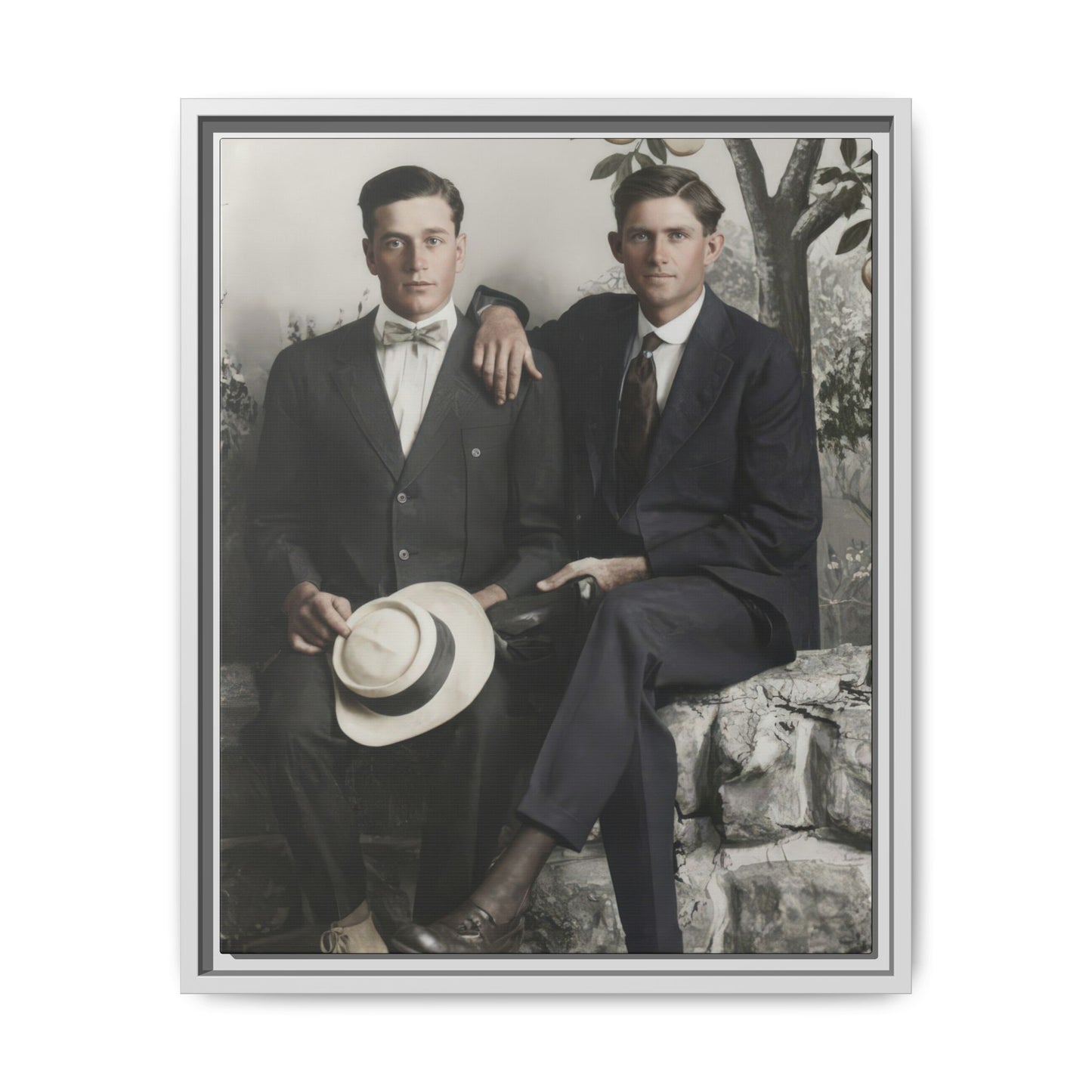 paire 062 | Framed Vintage Photo - Matte Canvas