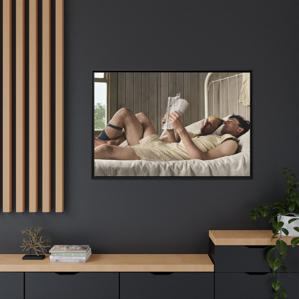 paire 160 | Framed Vintage Photo - Matte Canvas