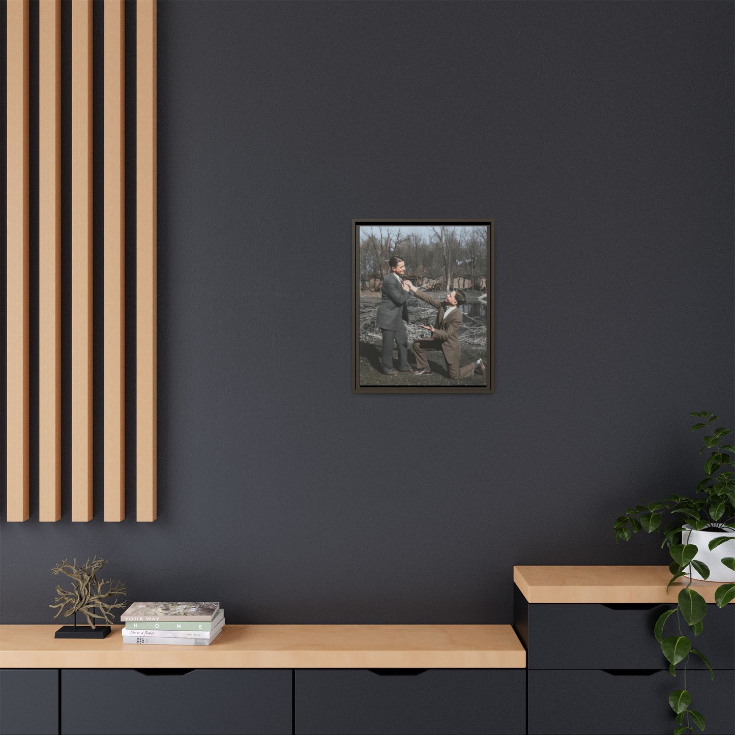 paire 144 | Framed Vintage Photo - Matte Canvas