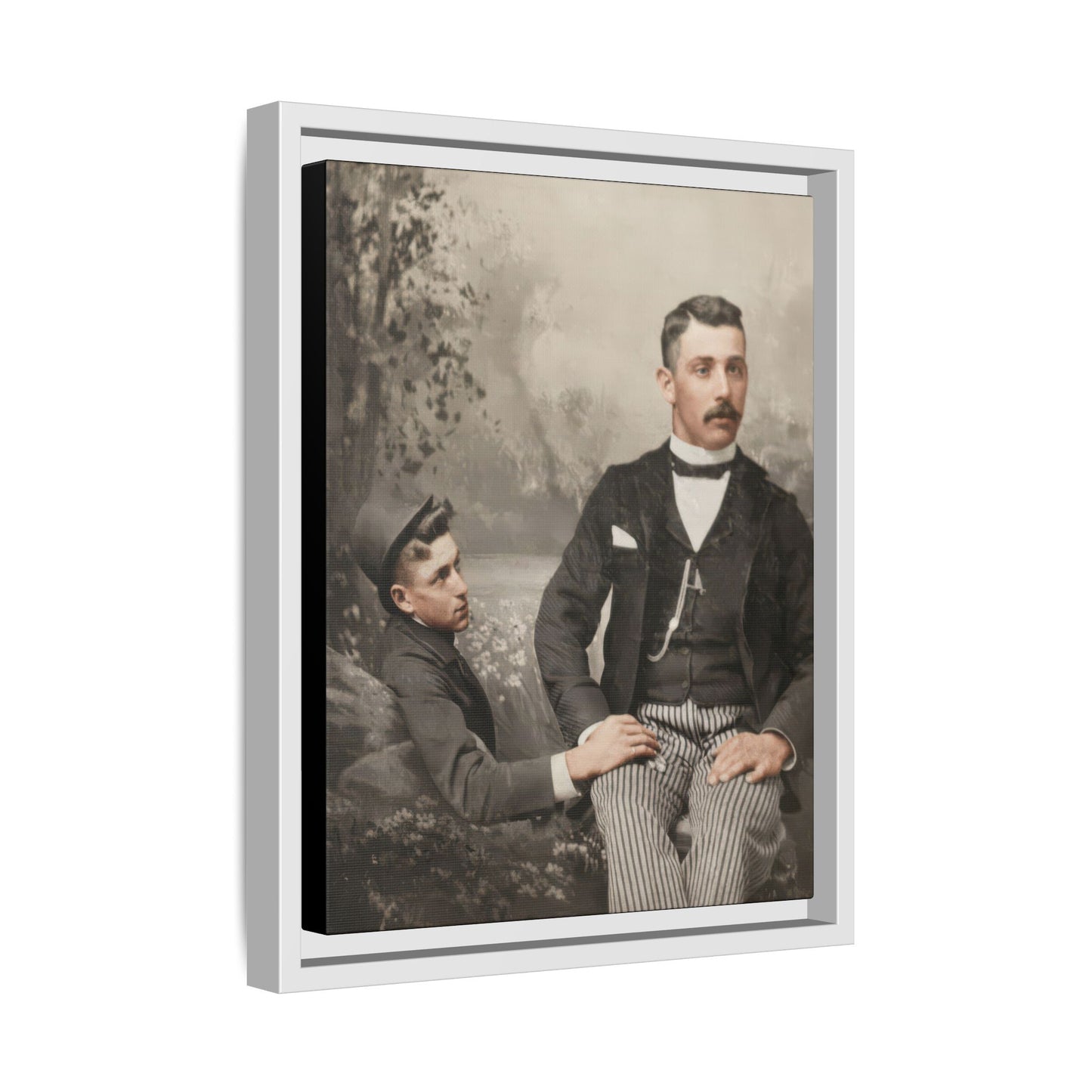 paire 100 | Framed Vintage Photo - Matte Canvas